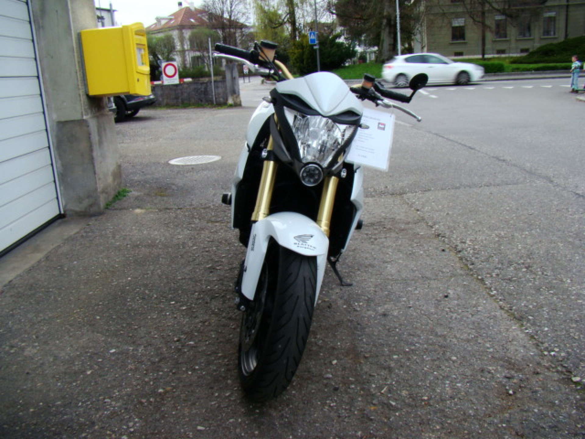 HONDA CB 1000 R-image-2