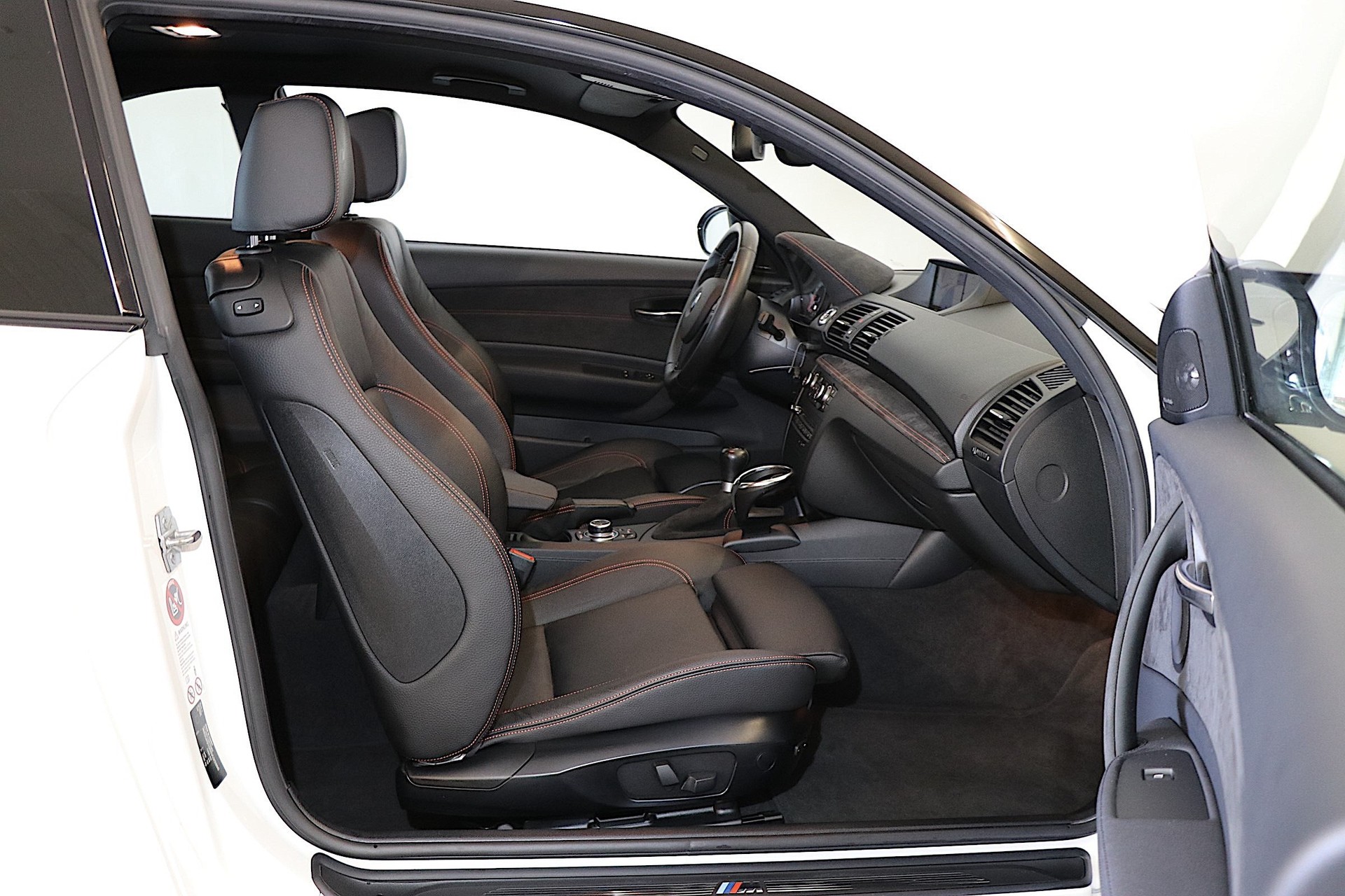 BMW 1er M Coupé-image-11