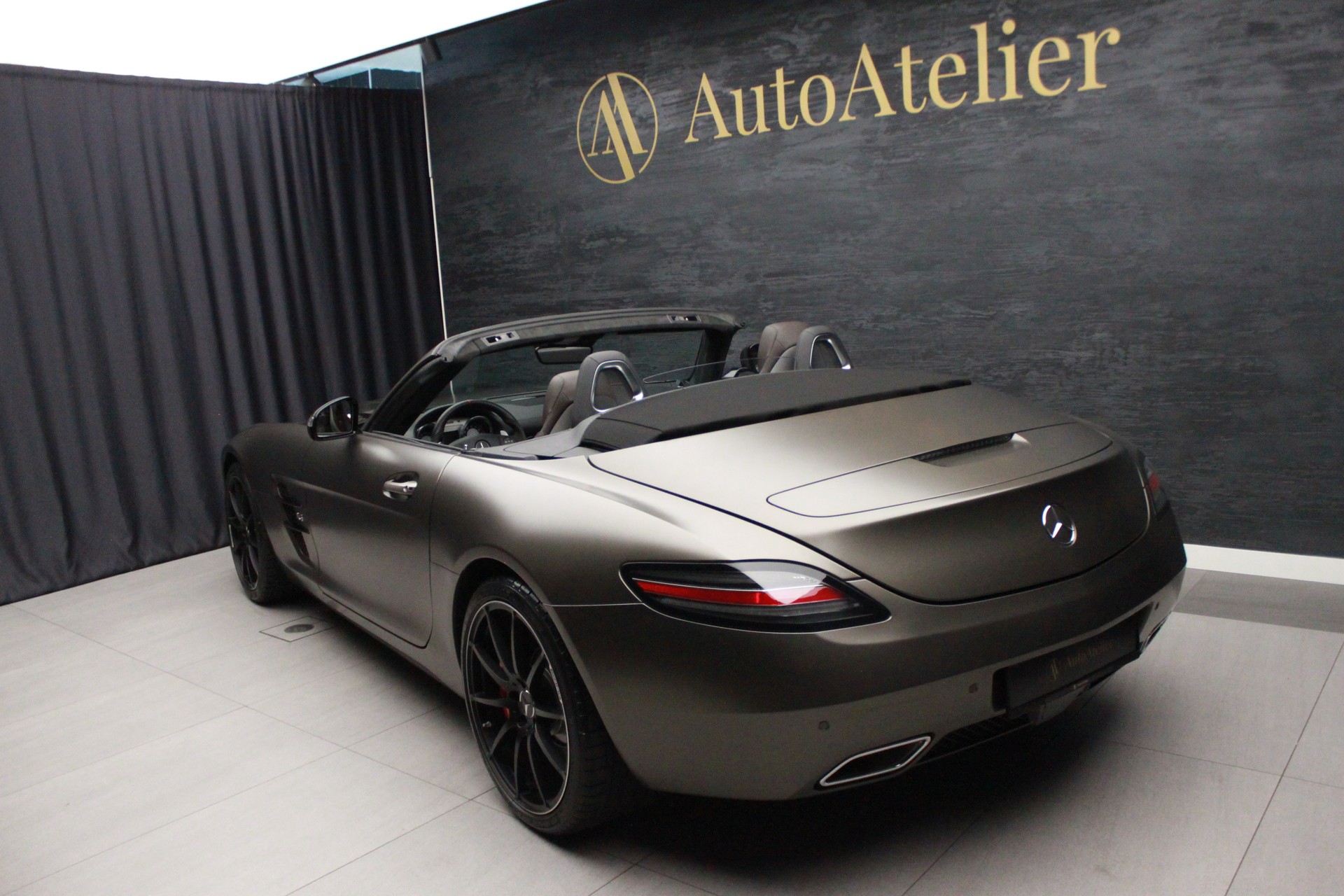 MERCEDES-BENZ SLS 63 AMG GT Speedshift-image-7