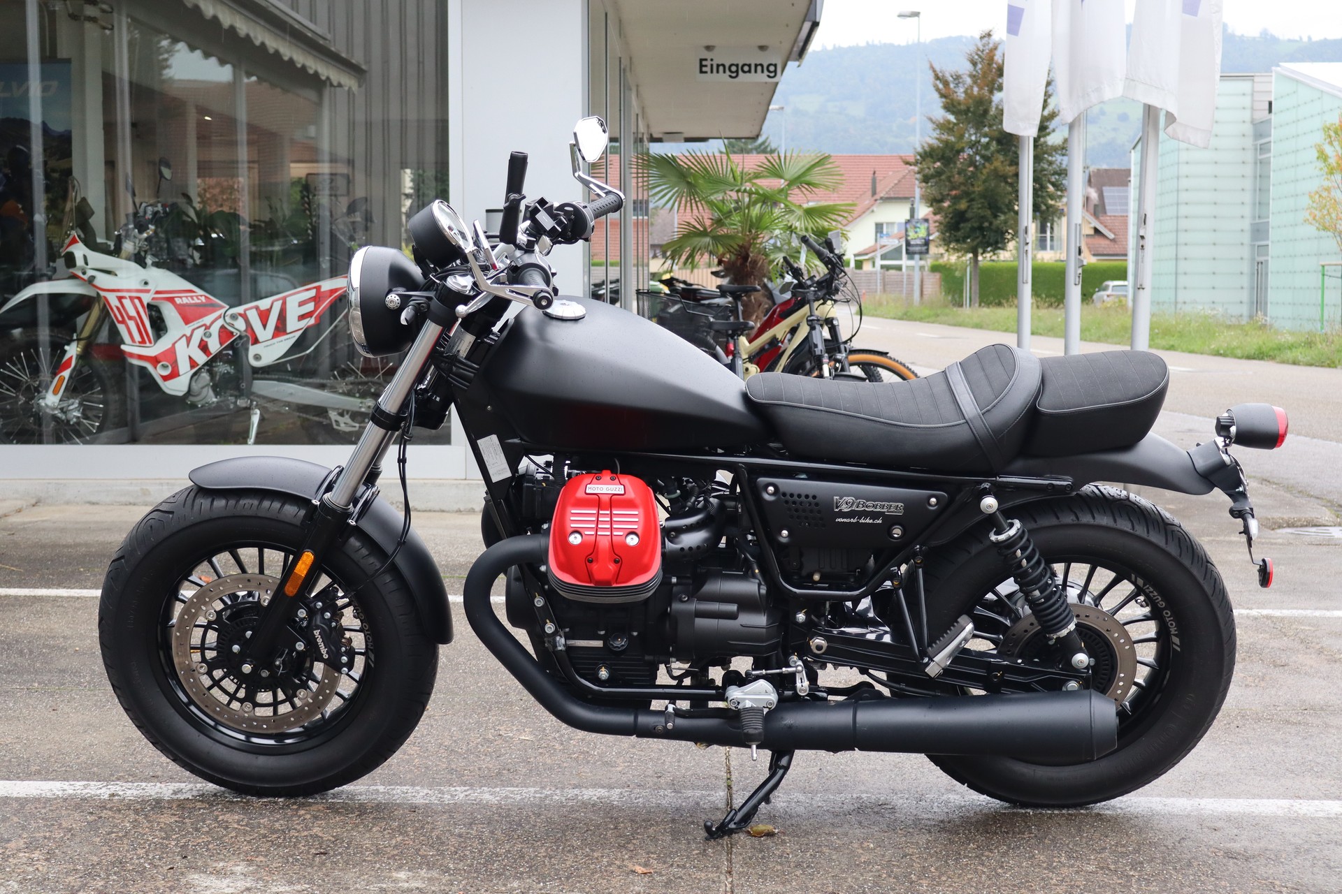 MOTO GUZZI V9 Bobber 850 ABS-image-3