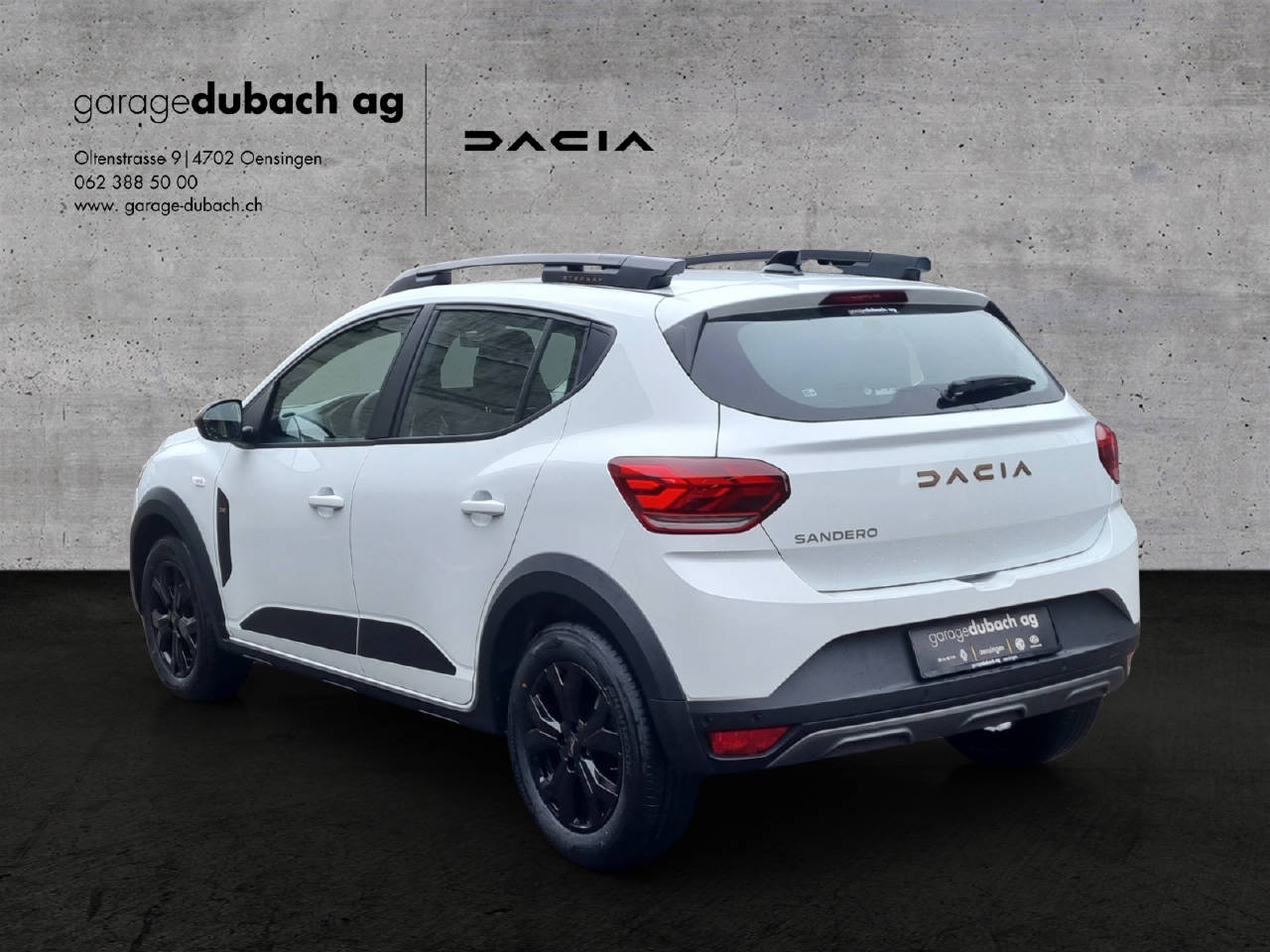 DACIA Sandero Stepway extreme+ TCe 90 auto-showroom-element-3