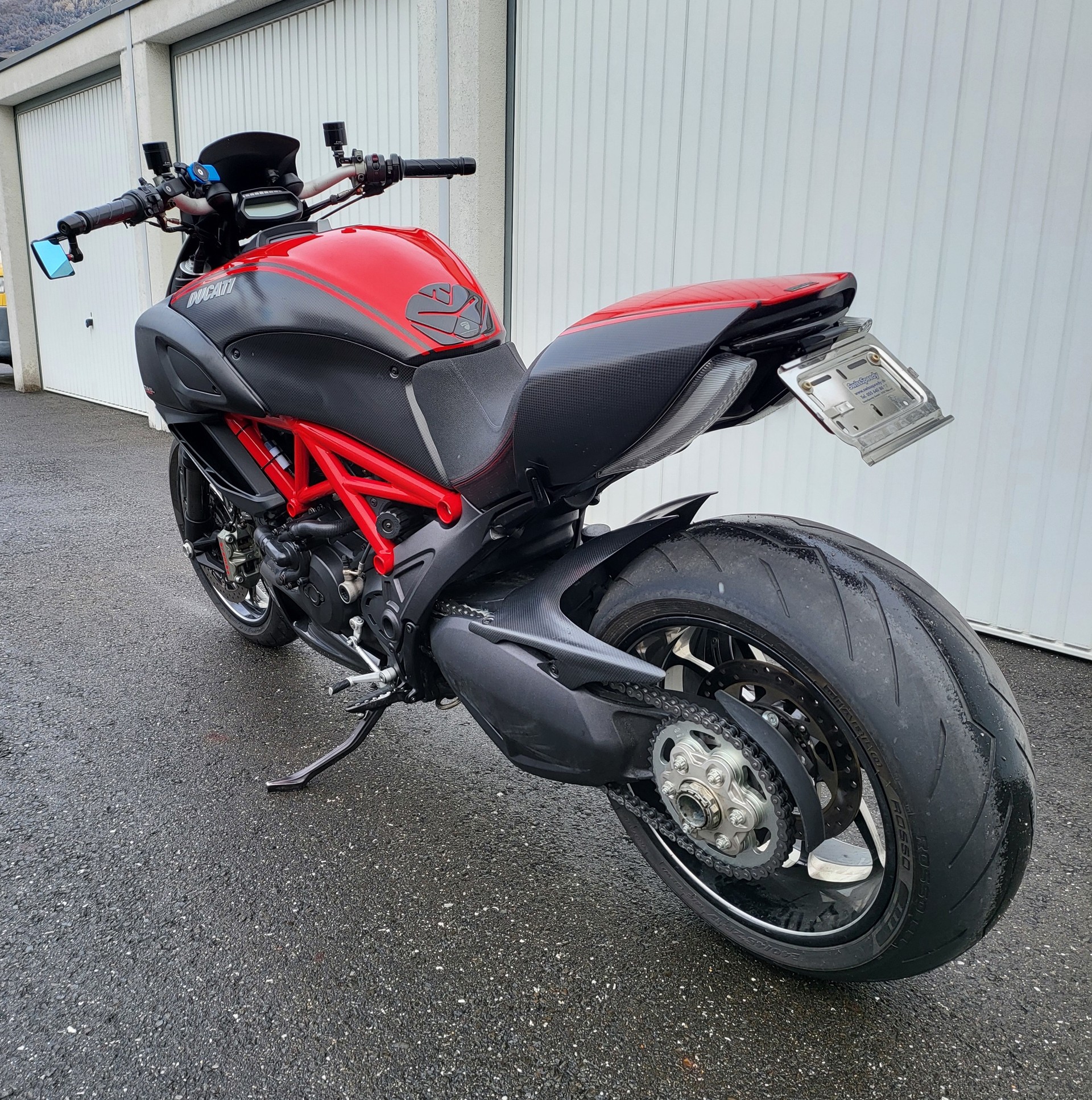 DUCATI Diavel 1200 Carbon-image-4