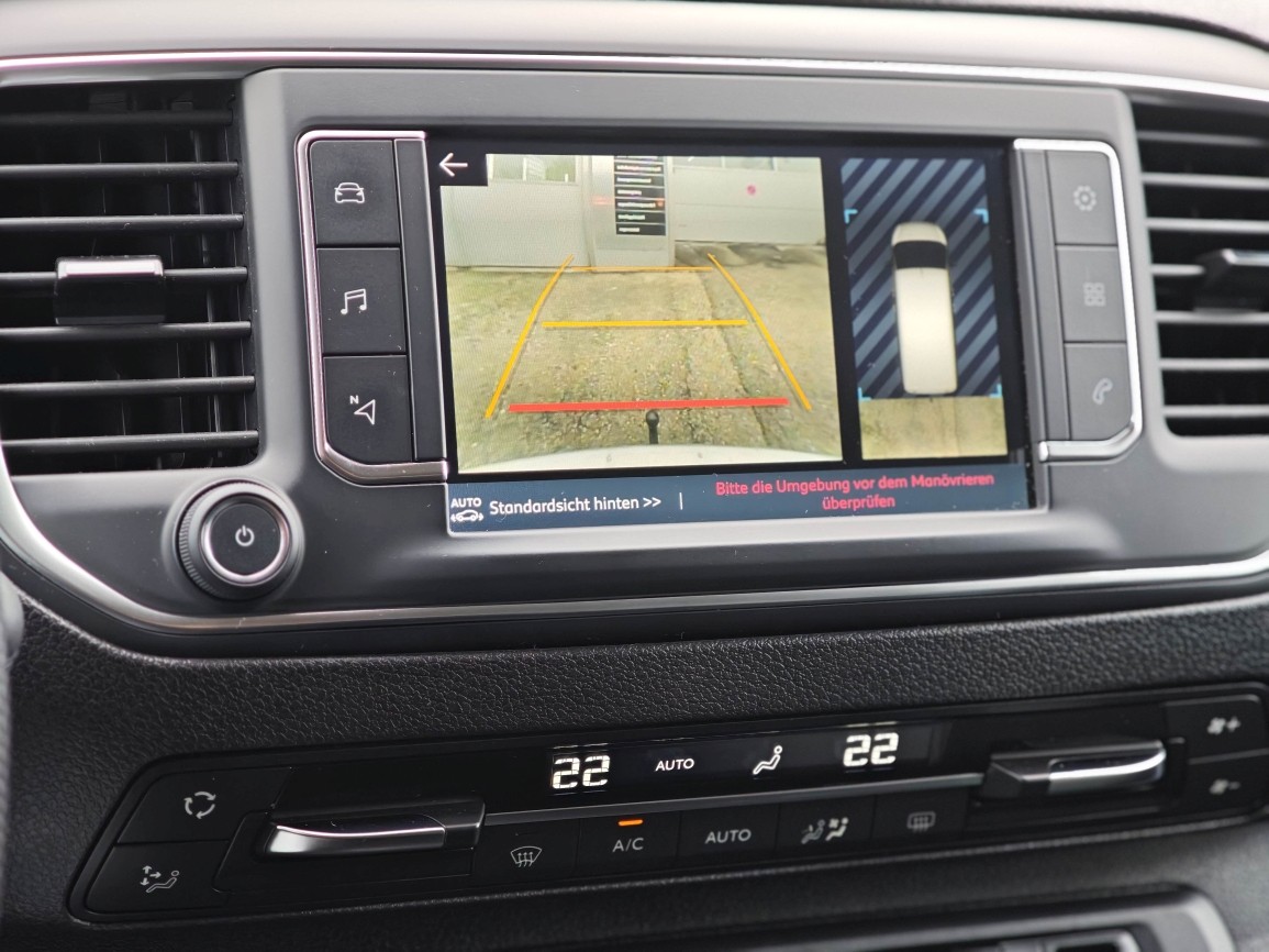 FIAT Scudo Kombi L2 2.0 Multijet 180 Swiss Plus 8-image-15