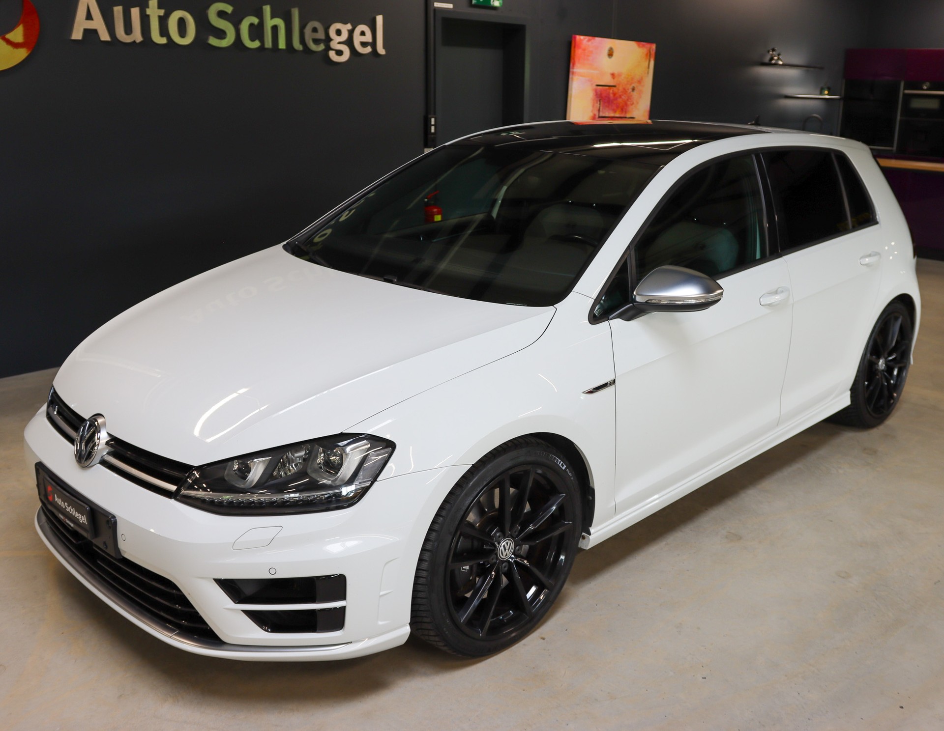 VW Golf 2.0 TSI R 4Motion DSG-image-7
