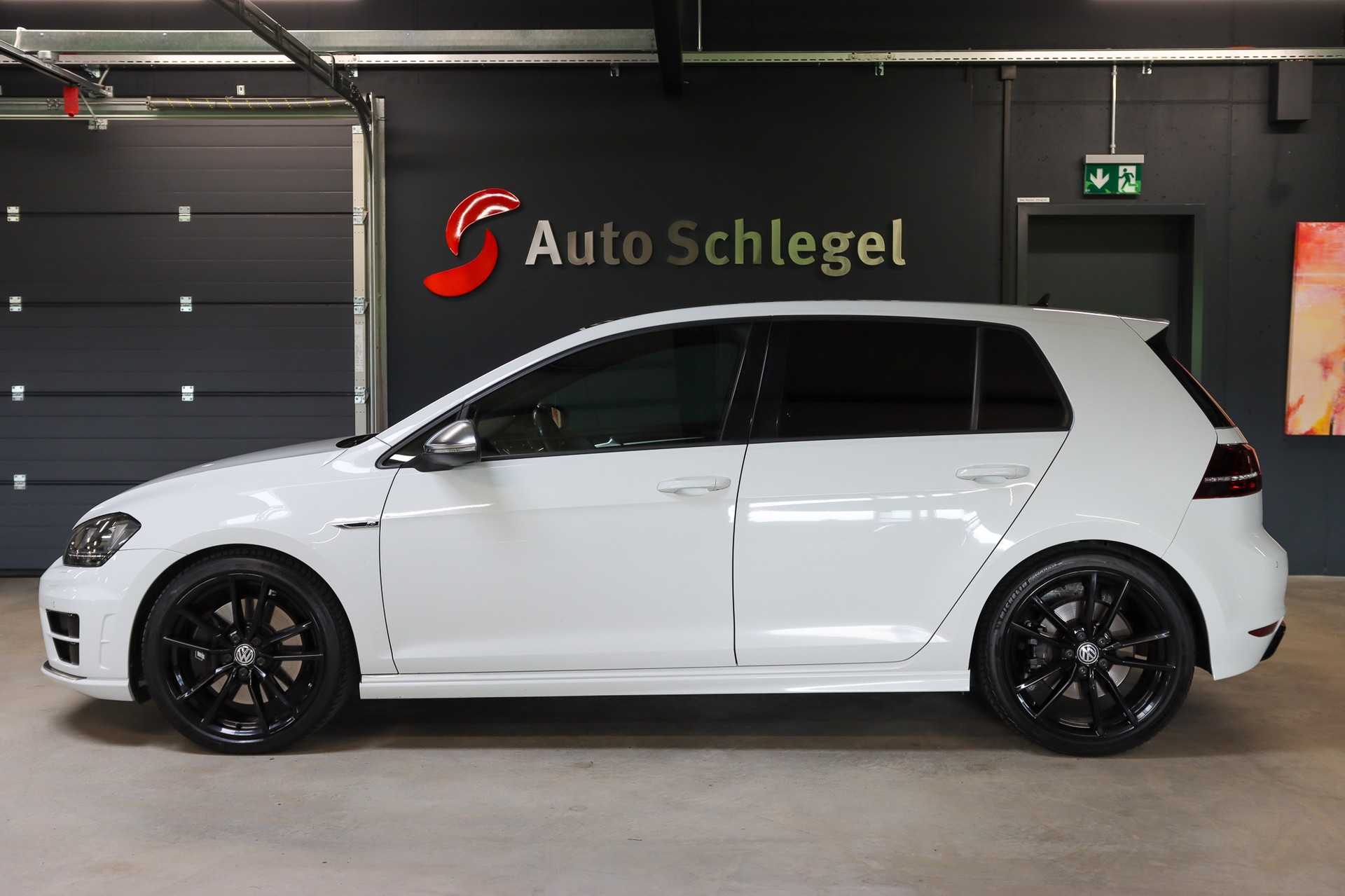 VW Golf 2.0 TSI R 4Motion DSG-image-2