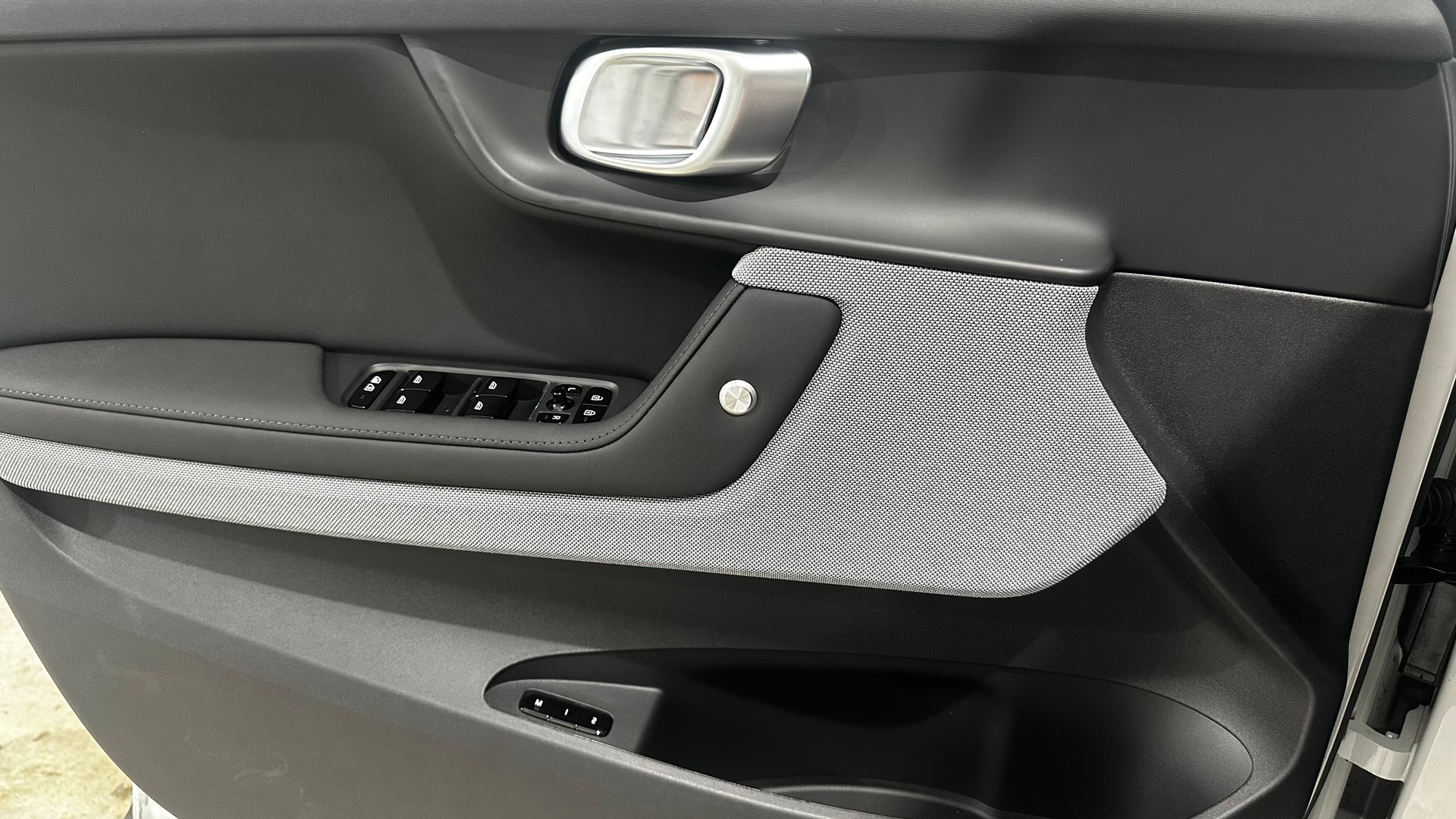 POLESTAR 2 Long Range Dual Motor Perfor-image-11