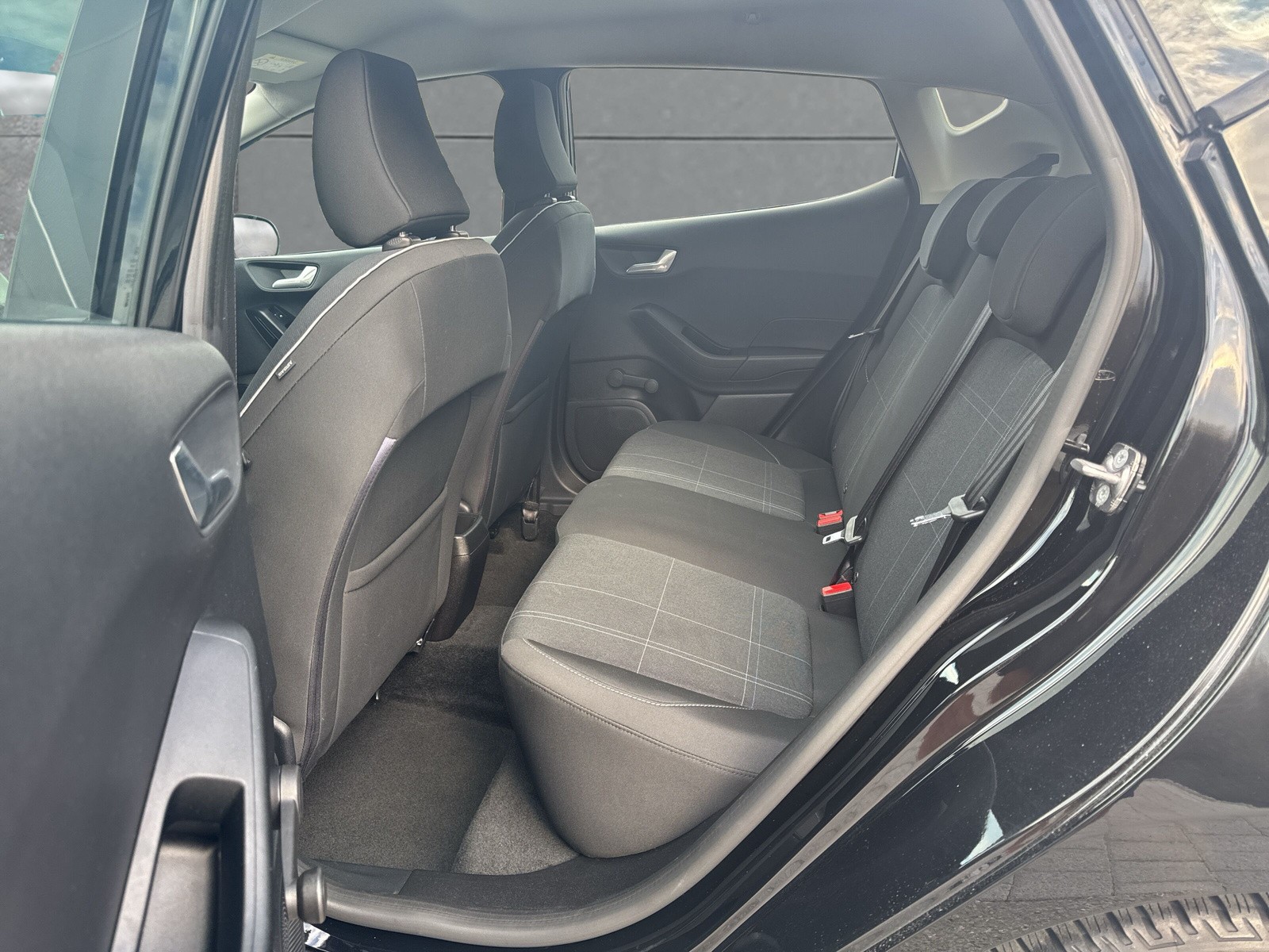 FORD Fiesta 1.0 SCTi Titanium Automat-image-9