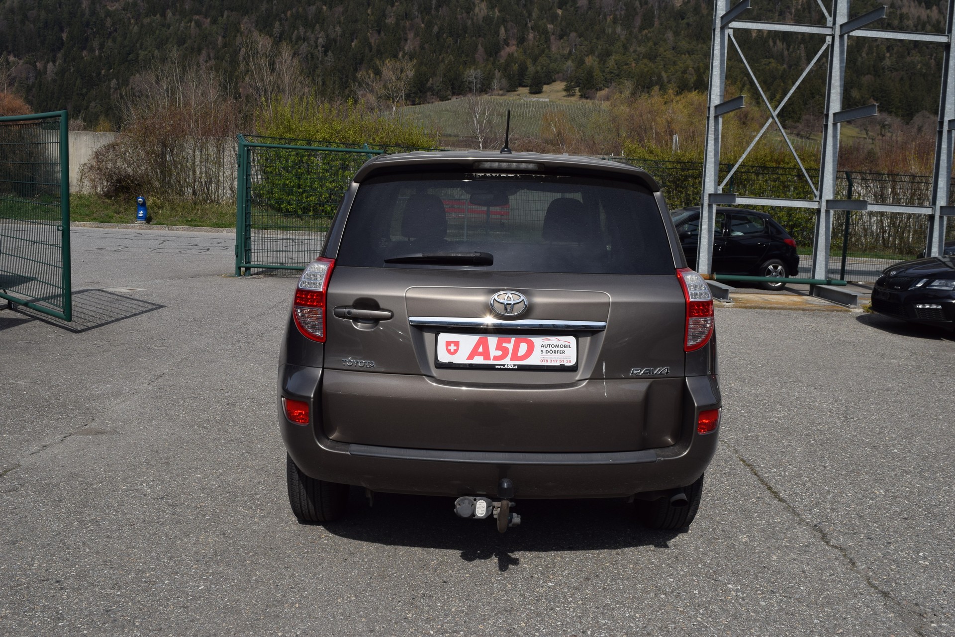 TOYOTA RAV-4 2.2D-CAT Style AT-image-5
