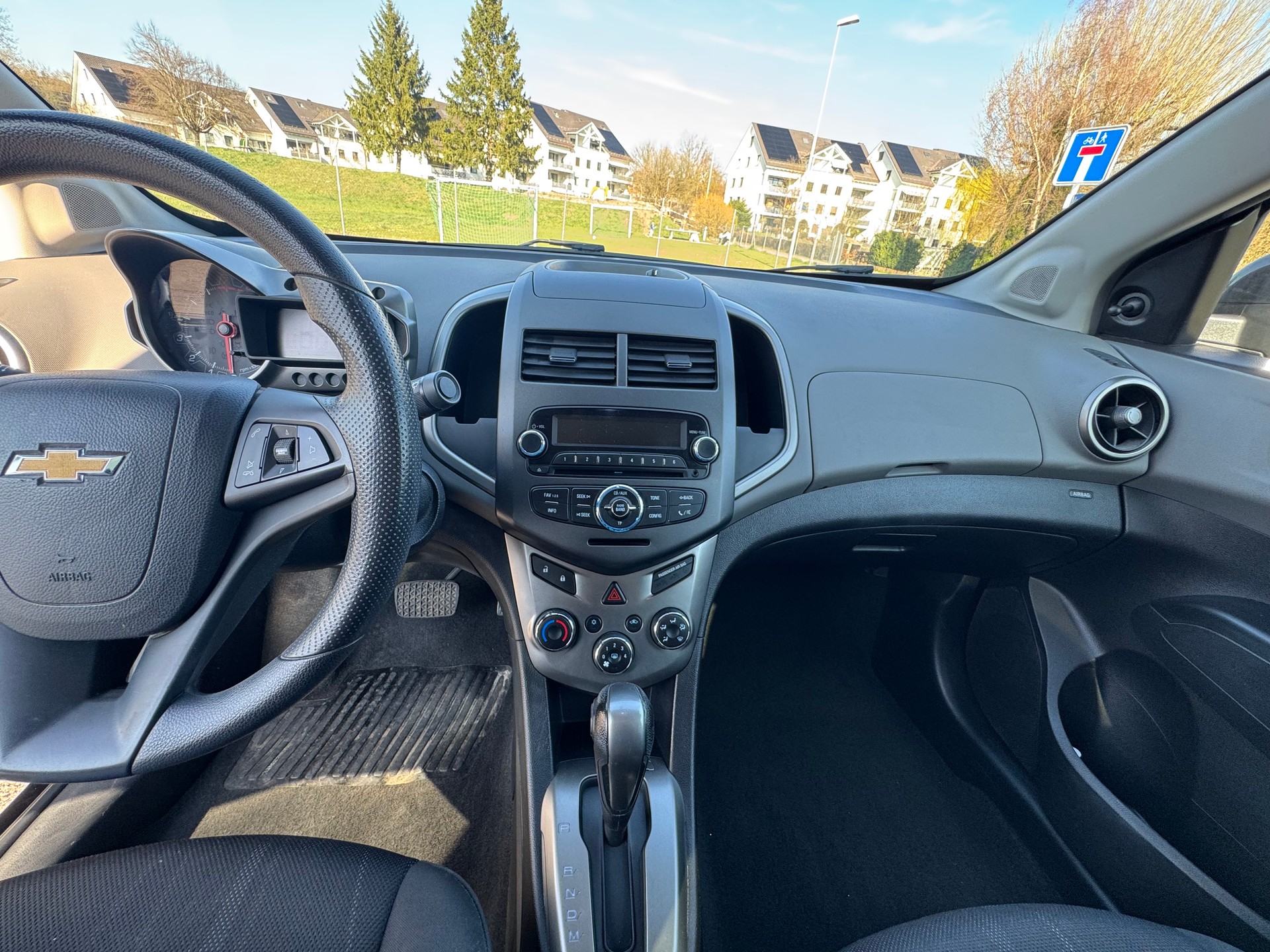 CHEVROLET Aveo 1.4 LT-image-8