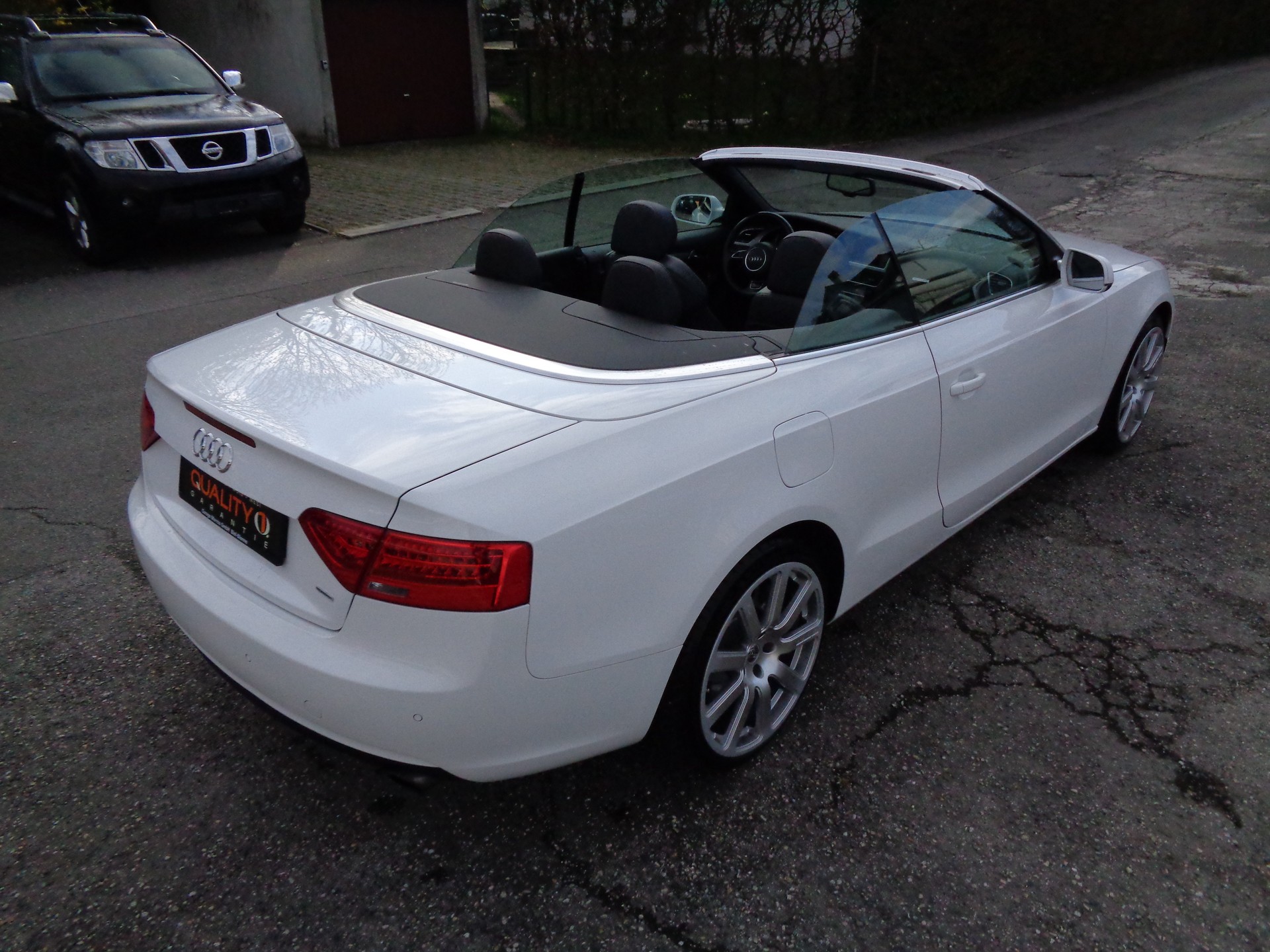 AUDI A5 Cabriolet 3.0 TFSI quattro S-tronic-image-13
