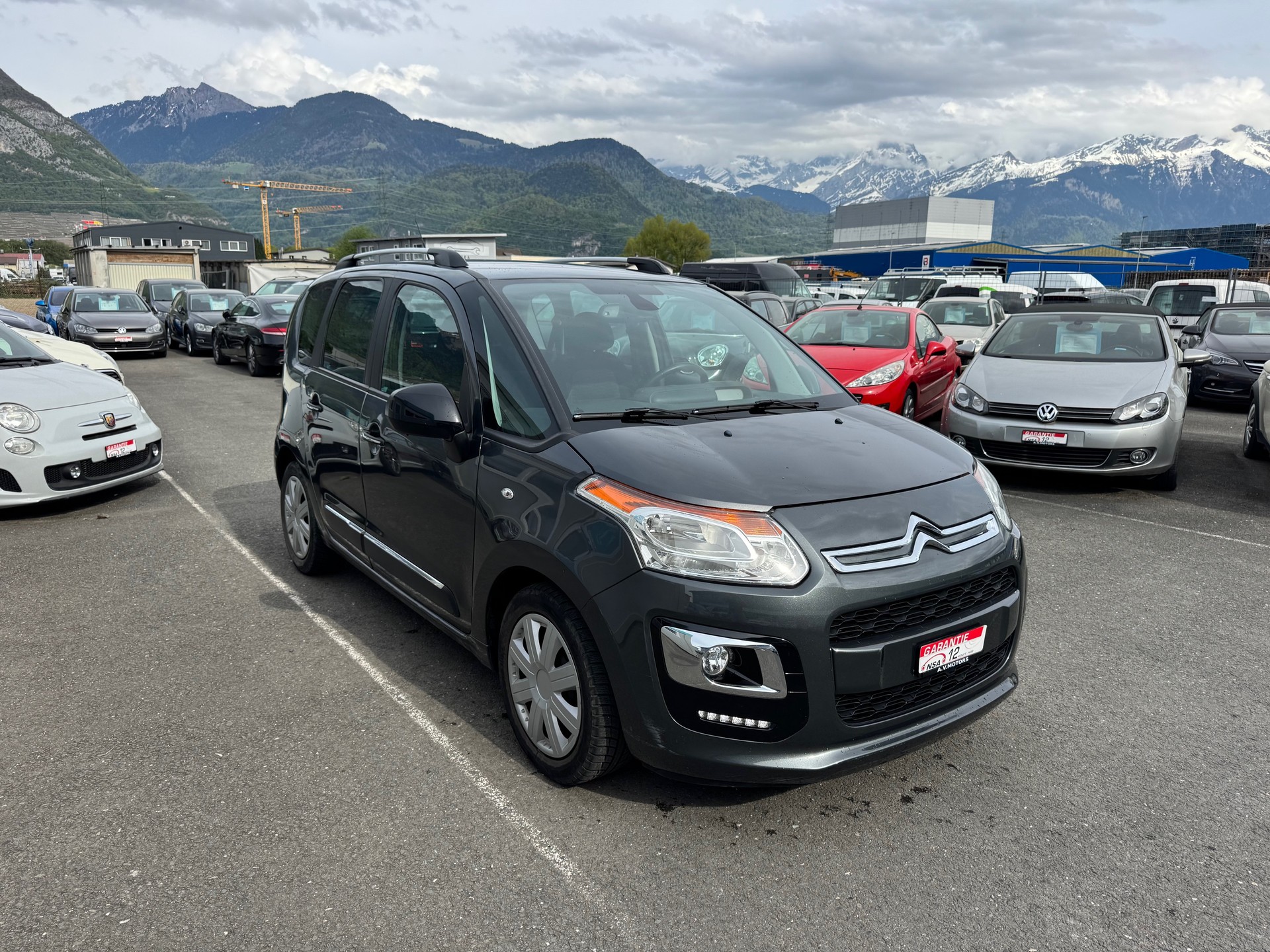 CITROEN C3 Picasso 1.2 Pure Tech Feel Edition-image-1