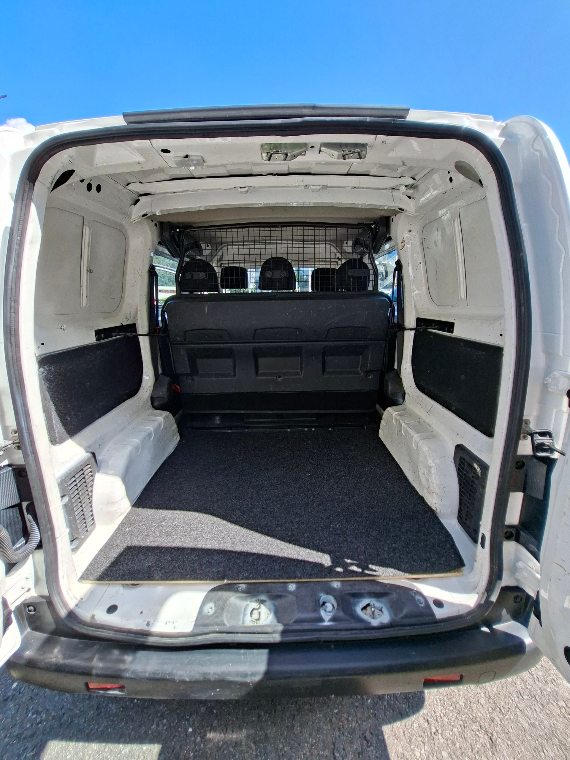 NISSAN NV200 1.5 dCi 90 Evalia Acenta-image-9
