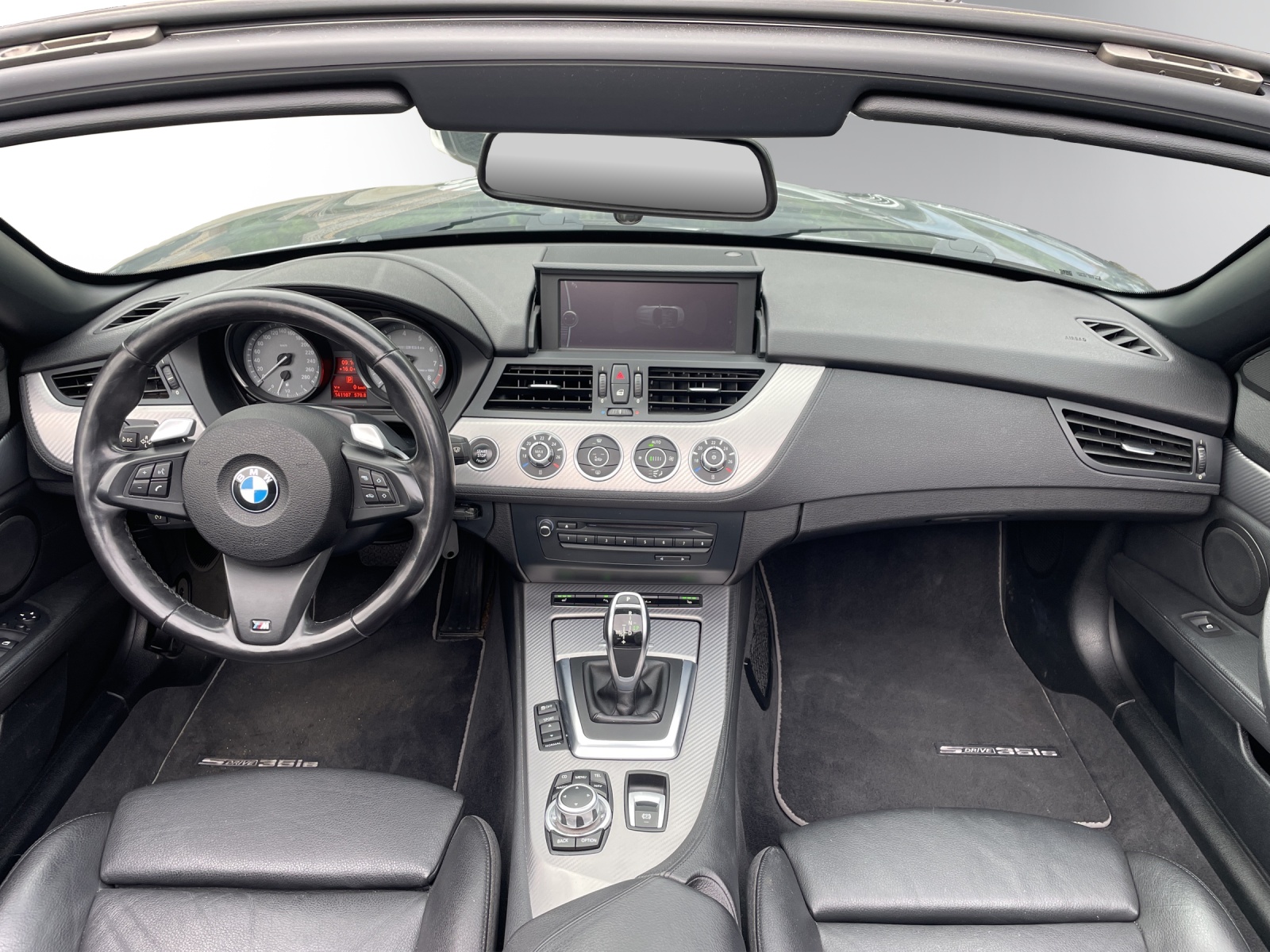 BMW Z4 sDrive35is DKG-image-10