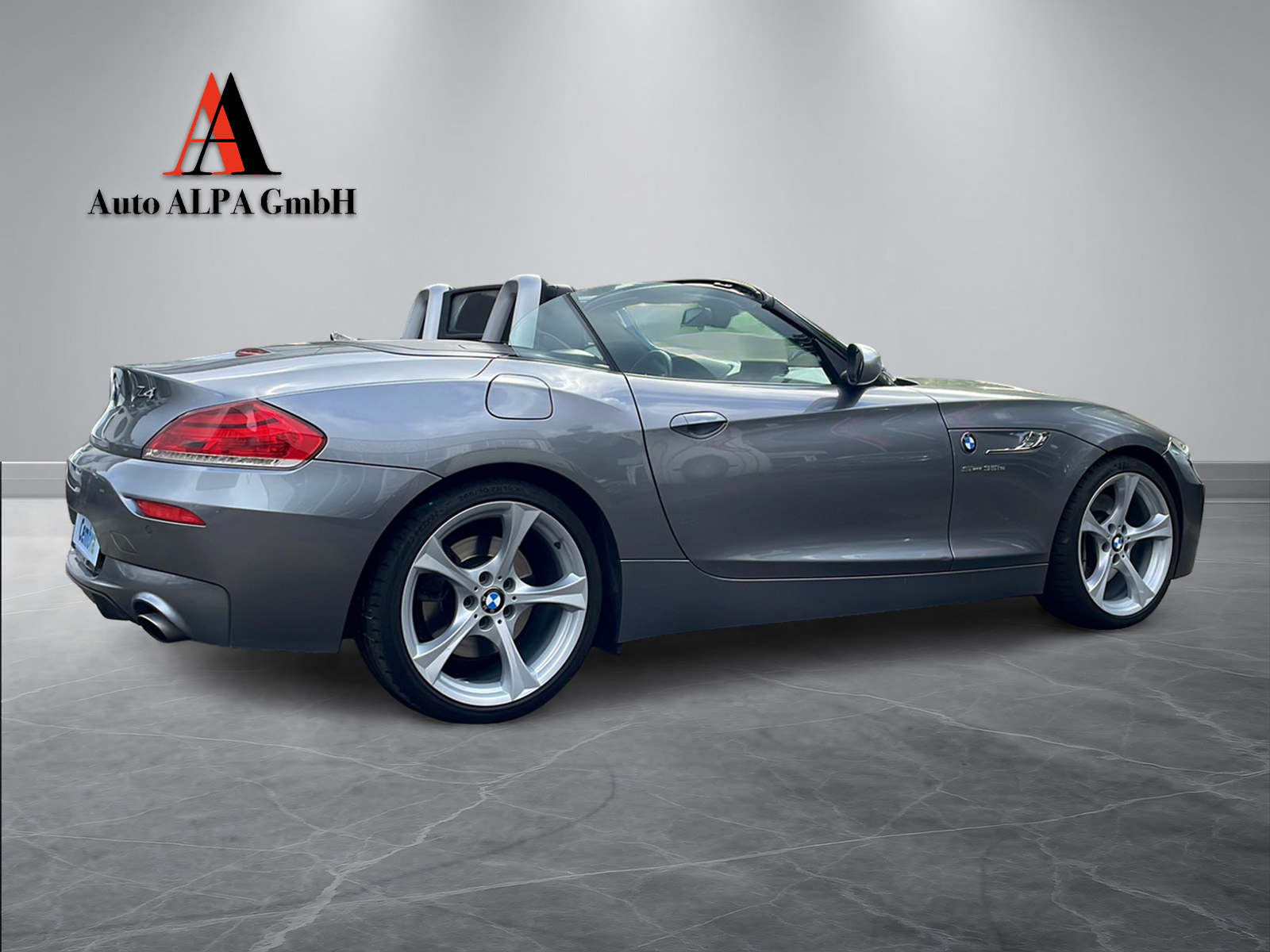 BMW Z4 sDrive35is DKG-showroom-element-3
