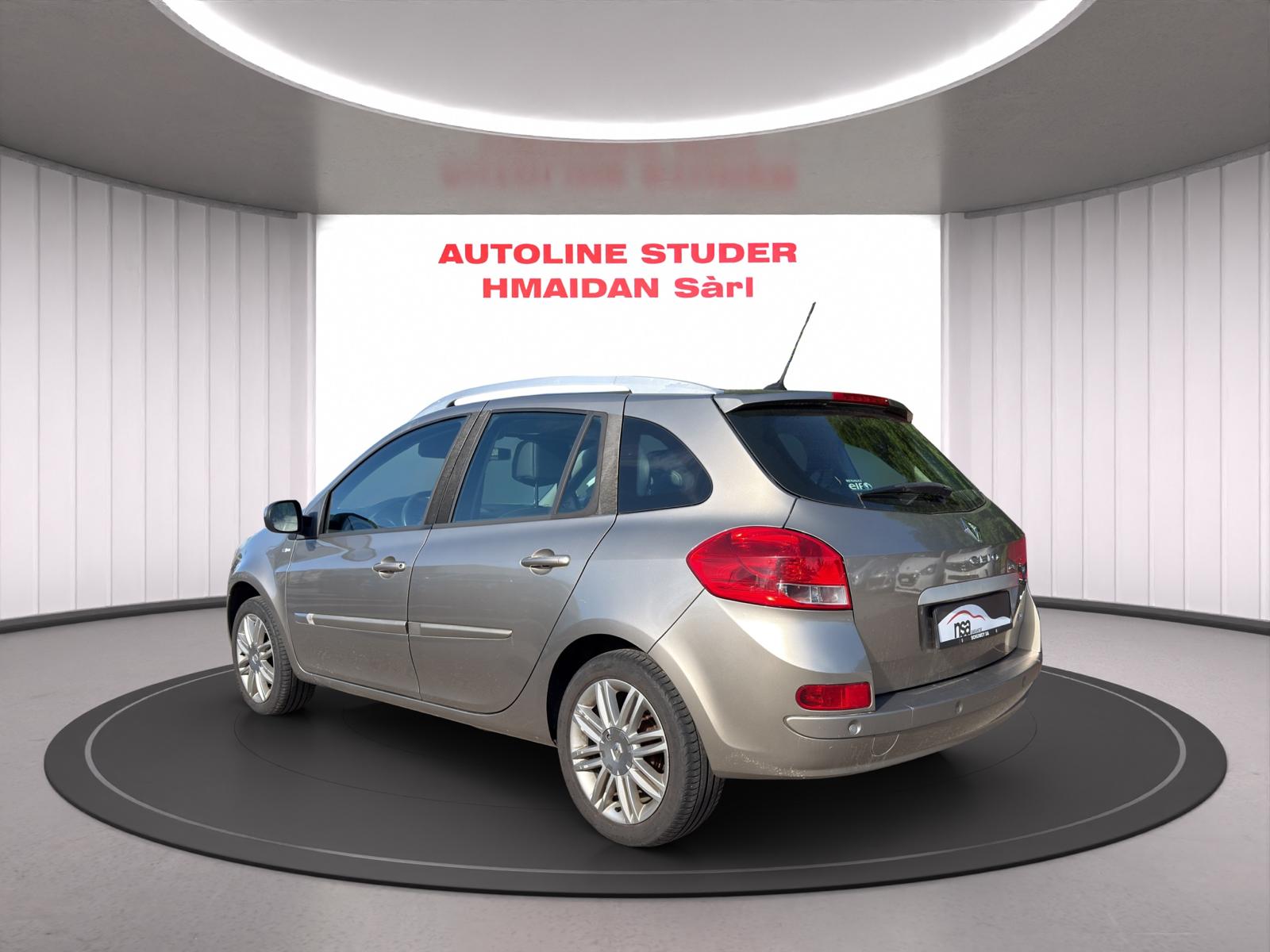 RENAULT Clio Grandtour 1.2 16V Turbo Night&Day-image-1
