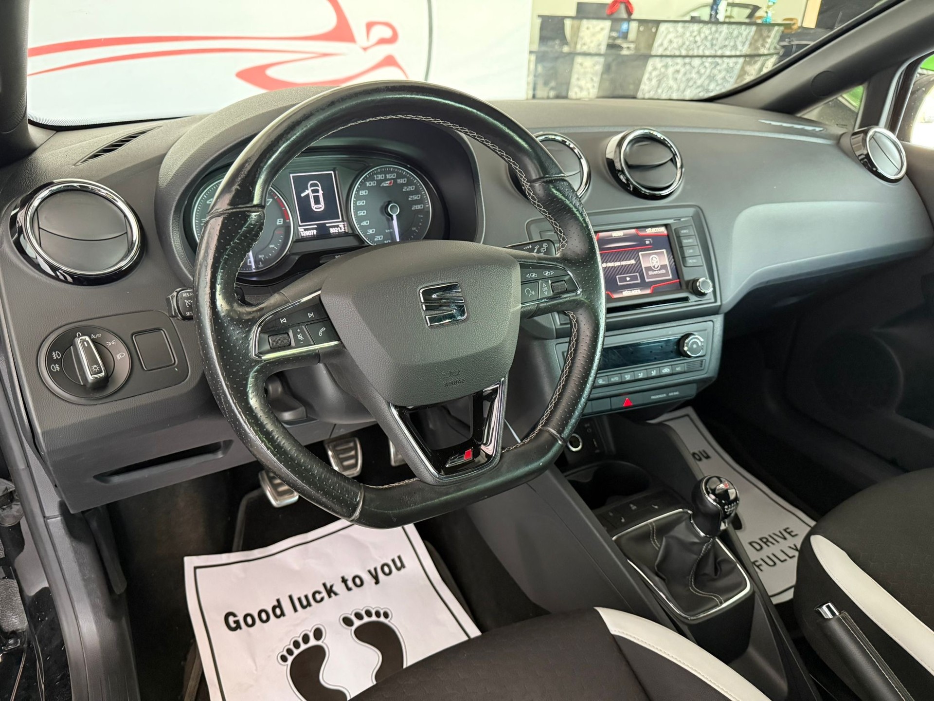 SEAT Ibiza SC 1.8 TSI Cupra-image-10