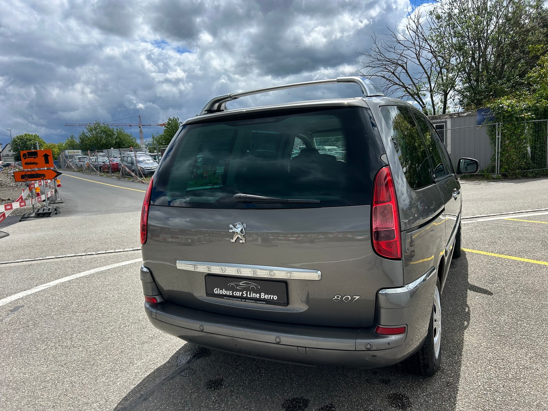 PEUGEOT 807 2.0 16V HDi Family+ Tiptronic-image-4