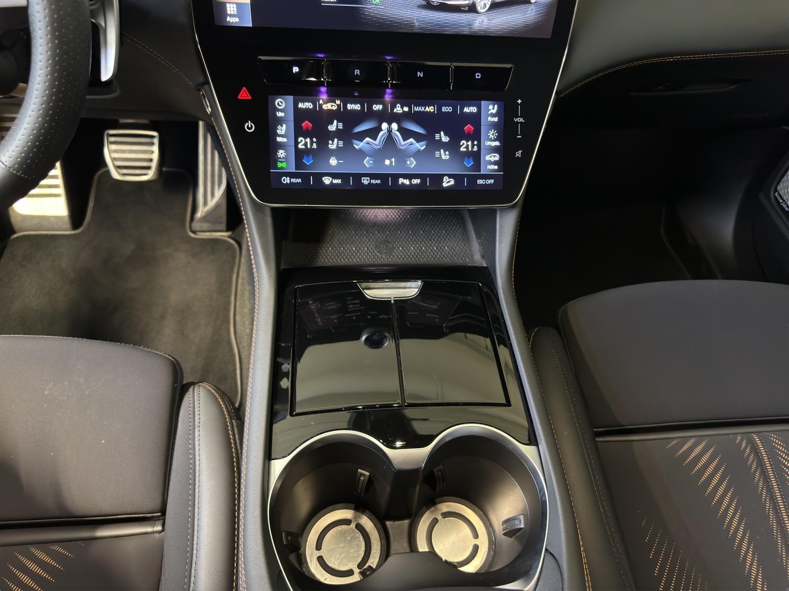 MASERATI Grecale Folgore-image-15