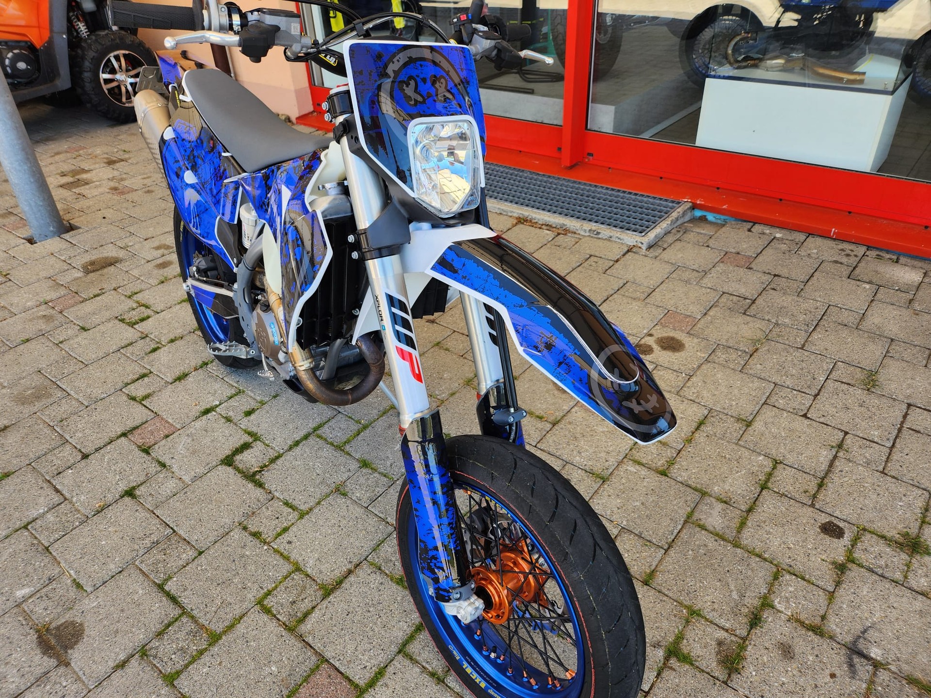 HUSQVARNA FE 250-image-2