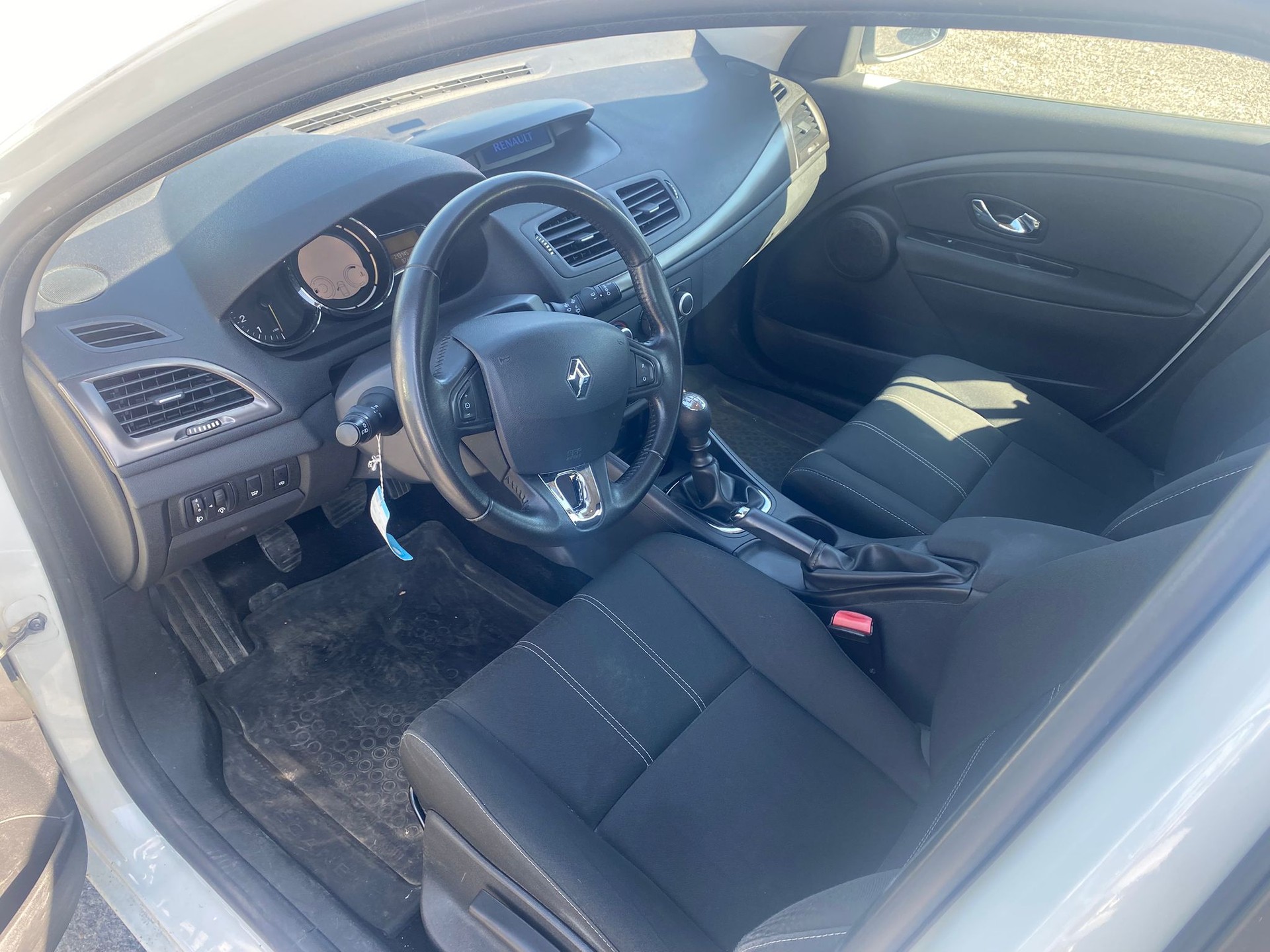 RENAULT Mégane Grandtour 1.5 dCi Limited-image-8