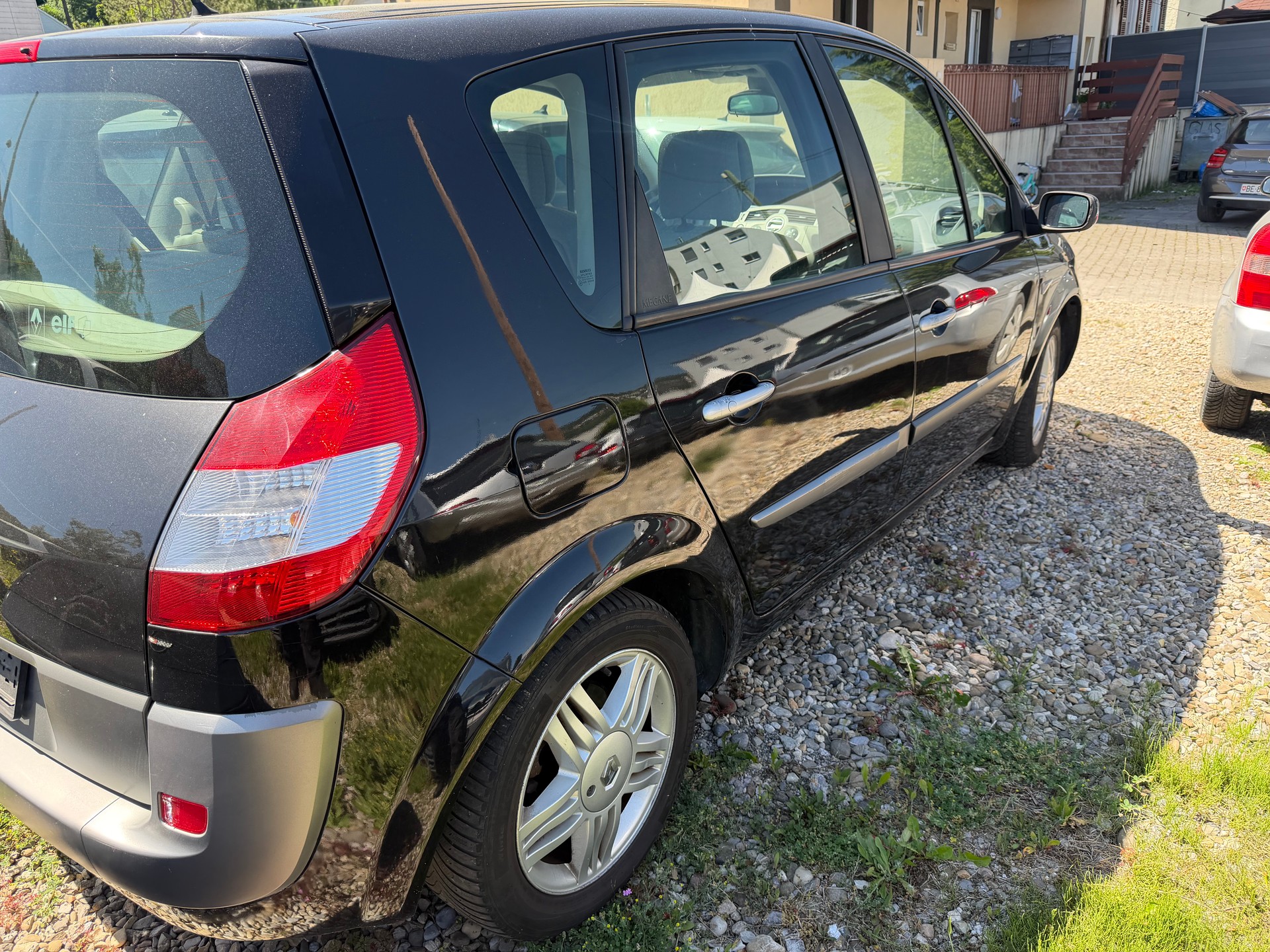 RENAULT Scénic 2.0 16V Privilège-image-4