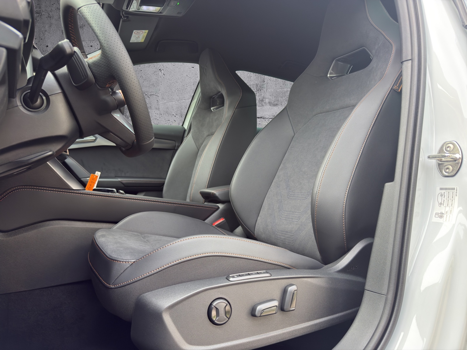 CUPRA Formentor 2.0TSI VZ 4Drive DSG *5Jahre Garantie*-image-5