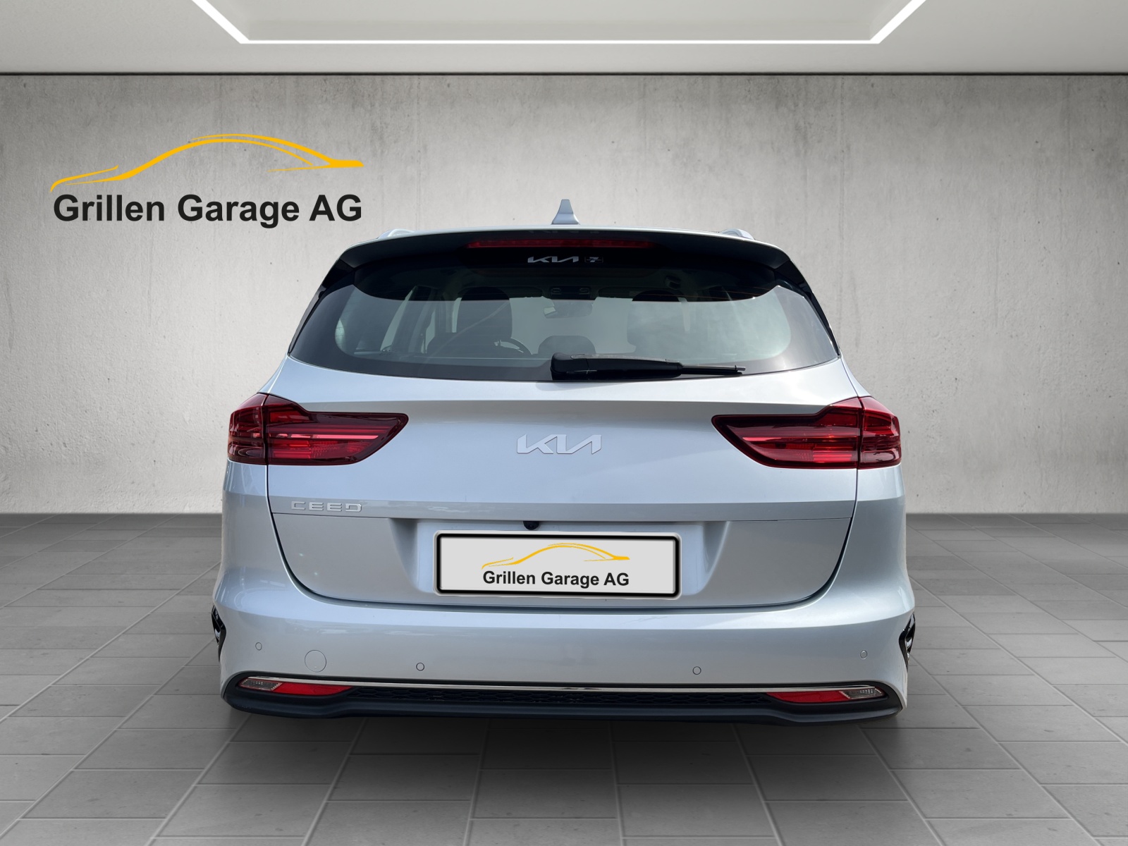 KIA Ceed SW 1.5 T-GDi MHEV Power-showroom-element-3