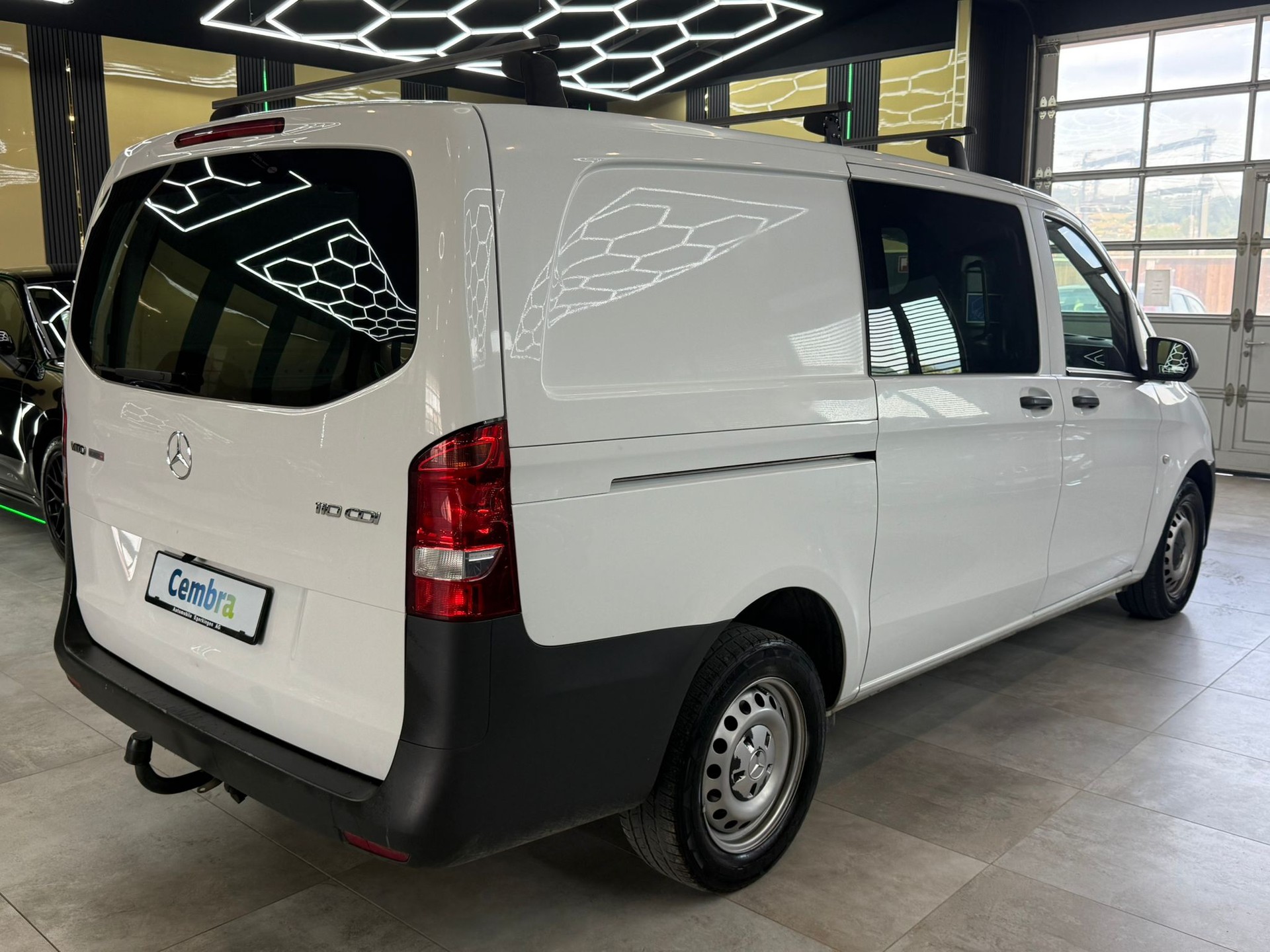 MERCEDES-BENZ Vito 110 CDI Lang FWD Pro-image-4