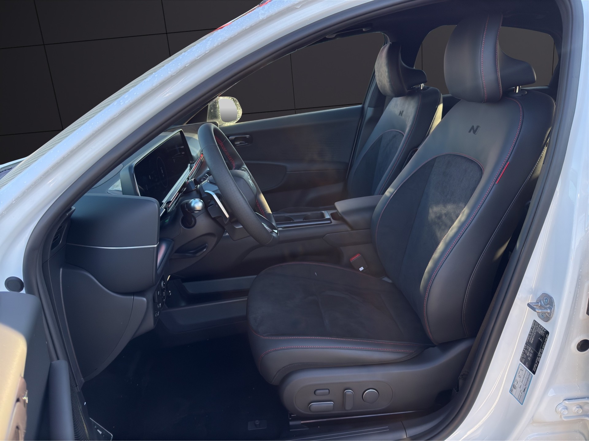 HYUNDAI Ioniq 6 84kWh N Line 4WD-image-14