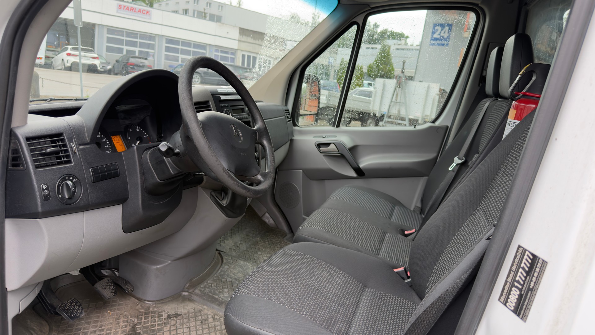 MERCEDES-BENZ Sprinter 311 CDI Standard-image-8