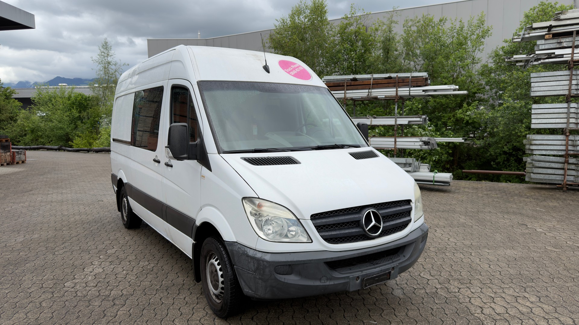 MERCEDES-BENZ Sprinter 311 CDI Standard-image-6