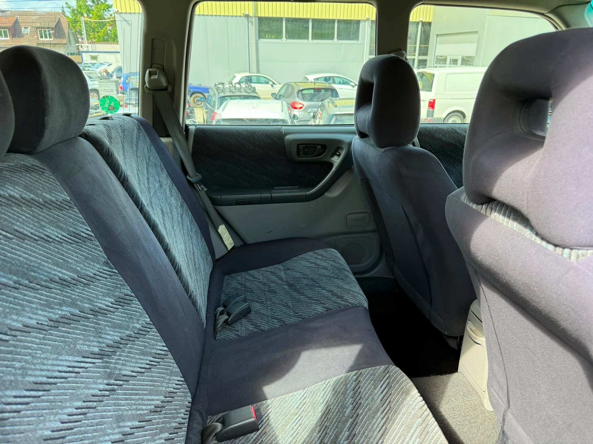 SUBARU Forester 2.0 A-image-12
