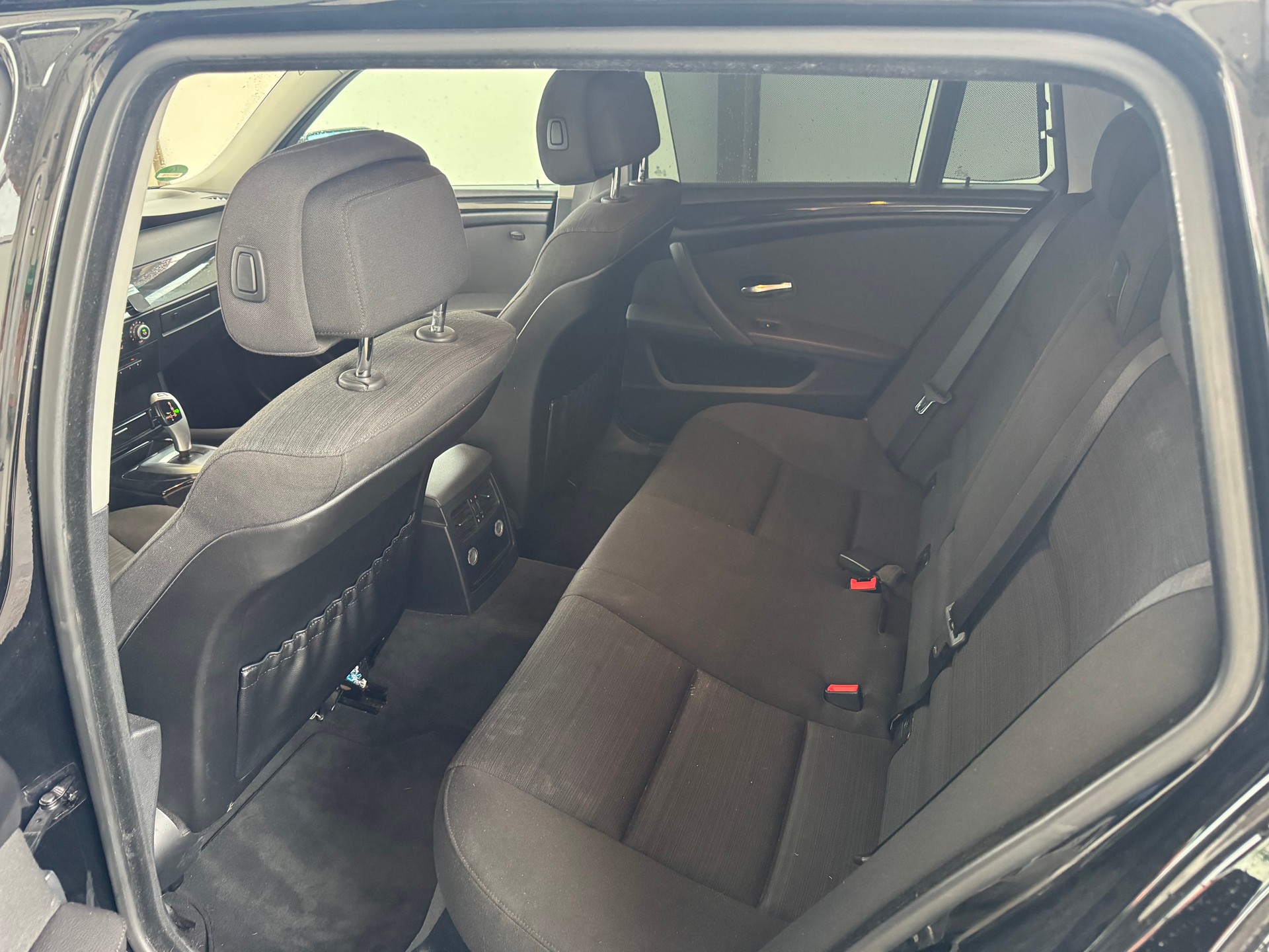 BMW 520d Touring Steptronic-image-10