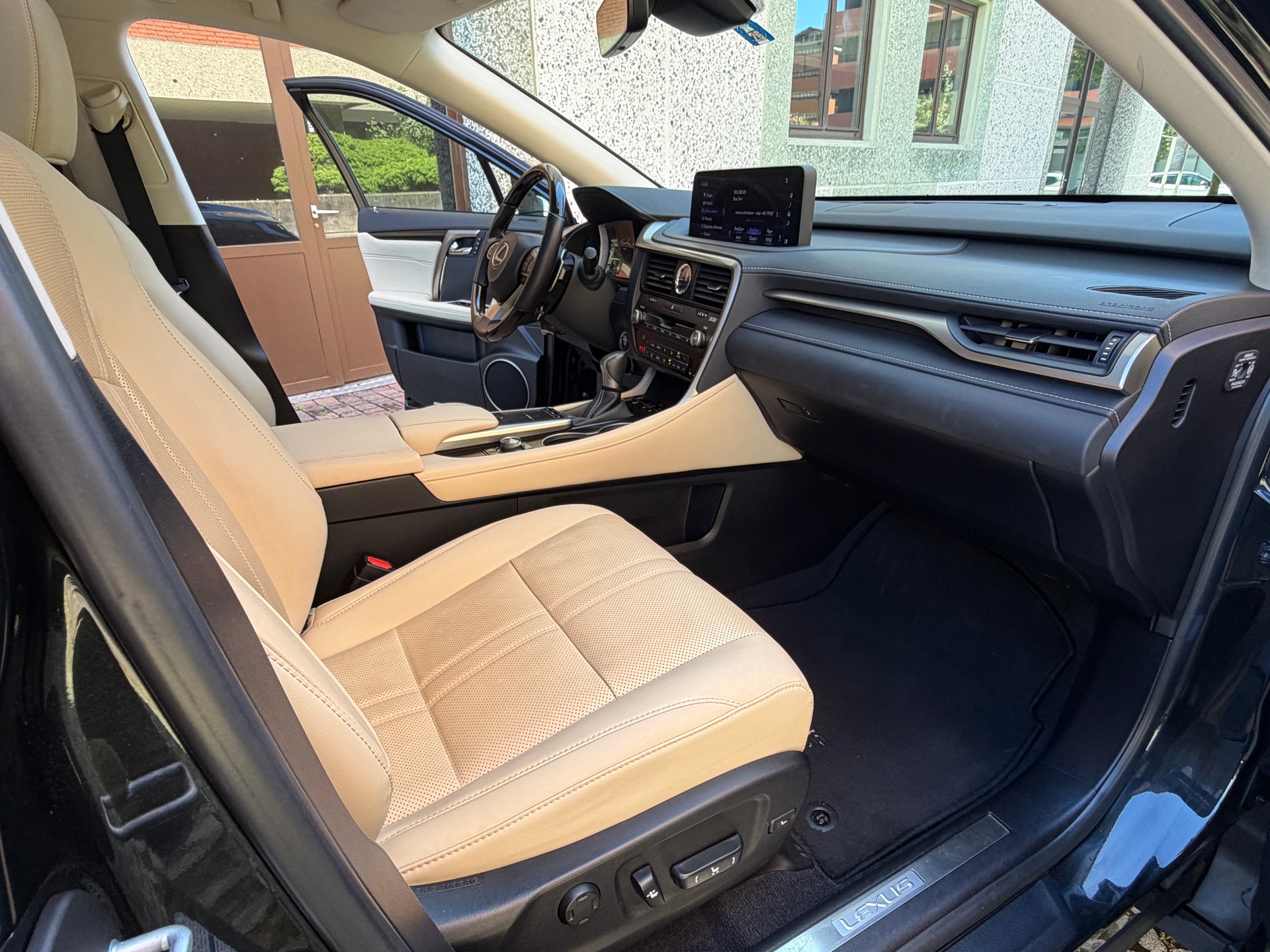 LEXUS RX 450h excellence AWD CVT-image-7