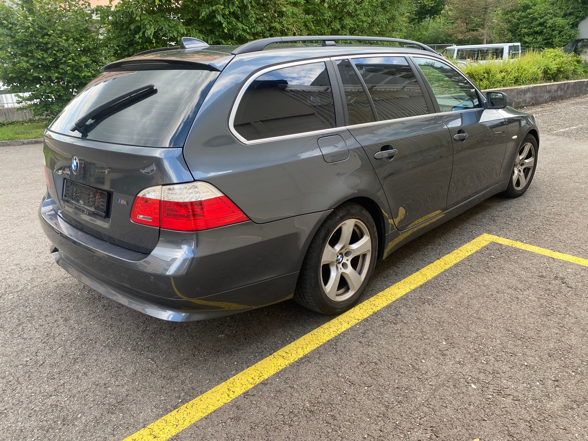 BMW 520d Touring Steptronic-image-3