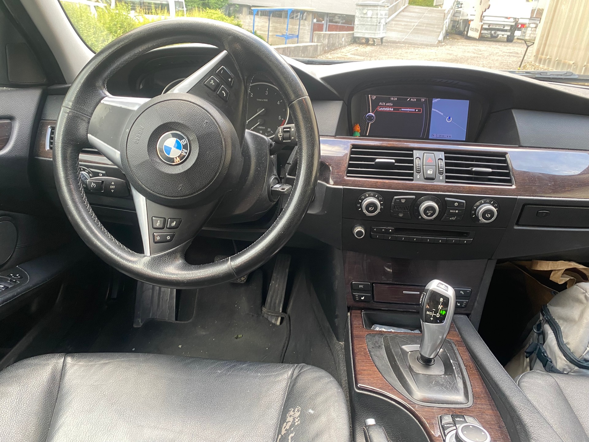 BMW 520d Touring Steptronic-image-7