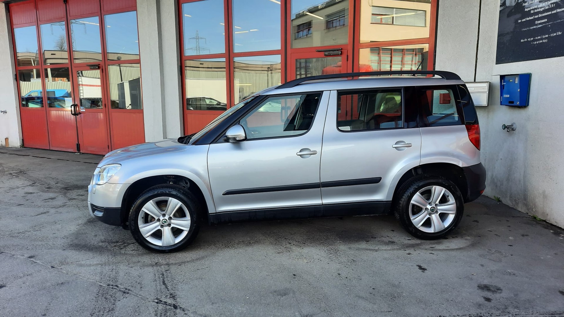 SKODA 1.8 TSI-showroom-element-2