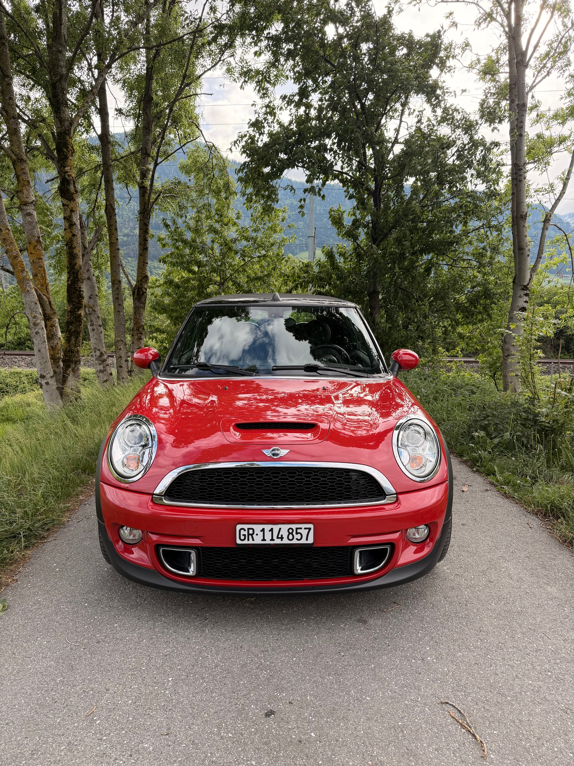 MINI 1.6i John Cooper Works-image-0
