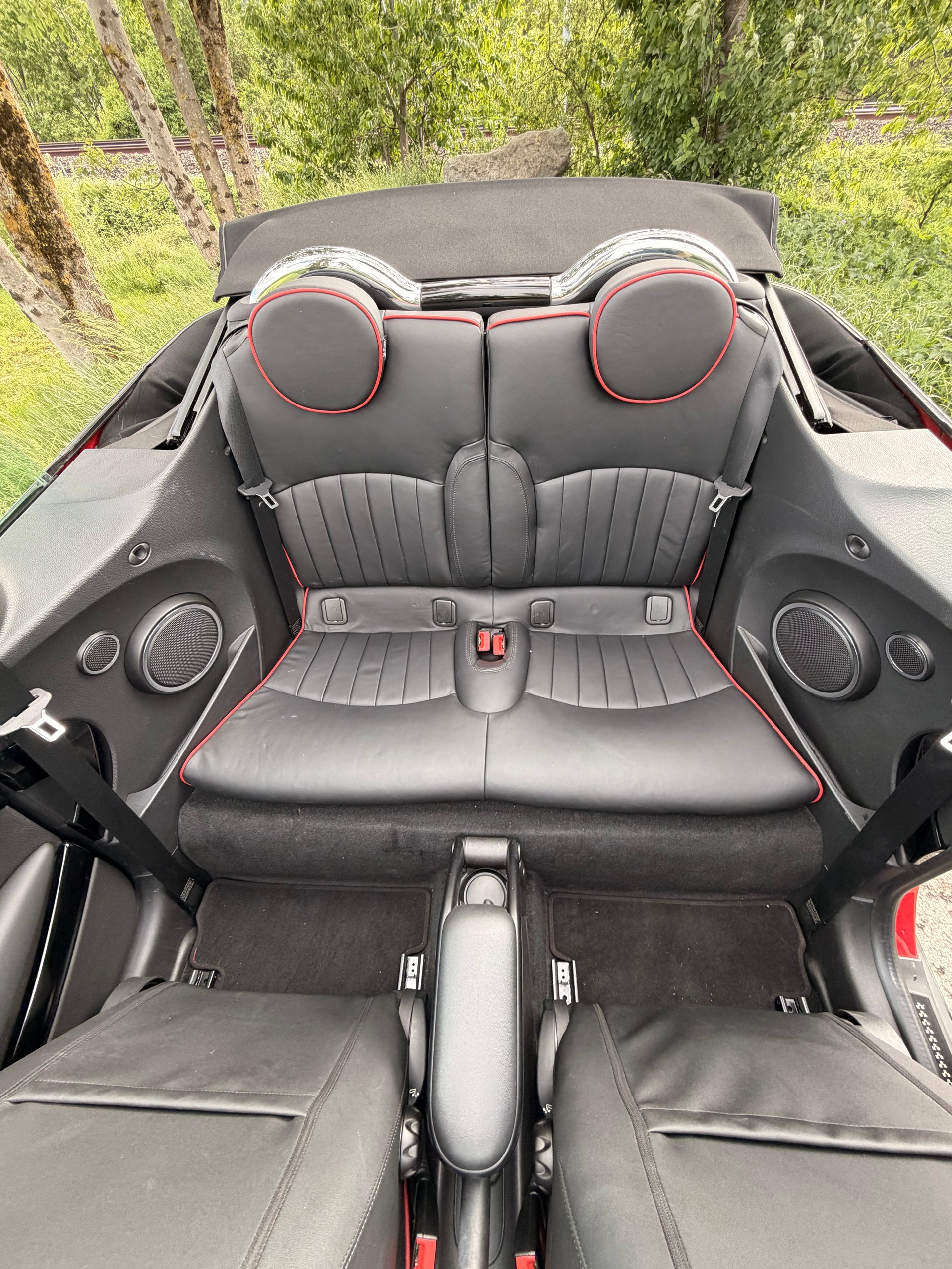 MINI 1.6i John Cooper Works-image-11