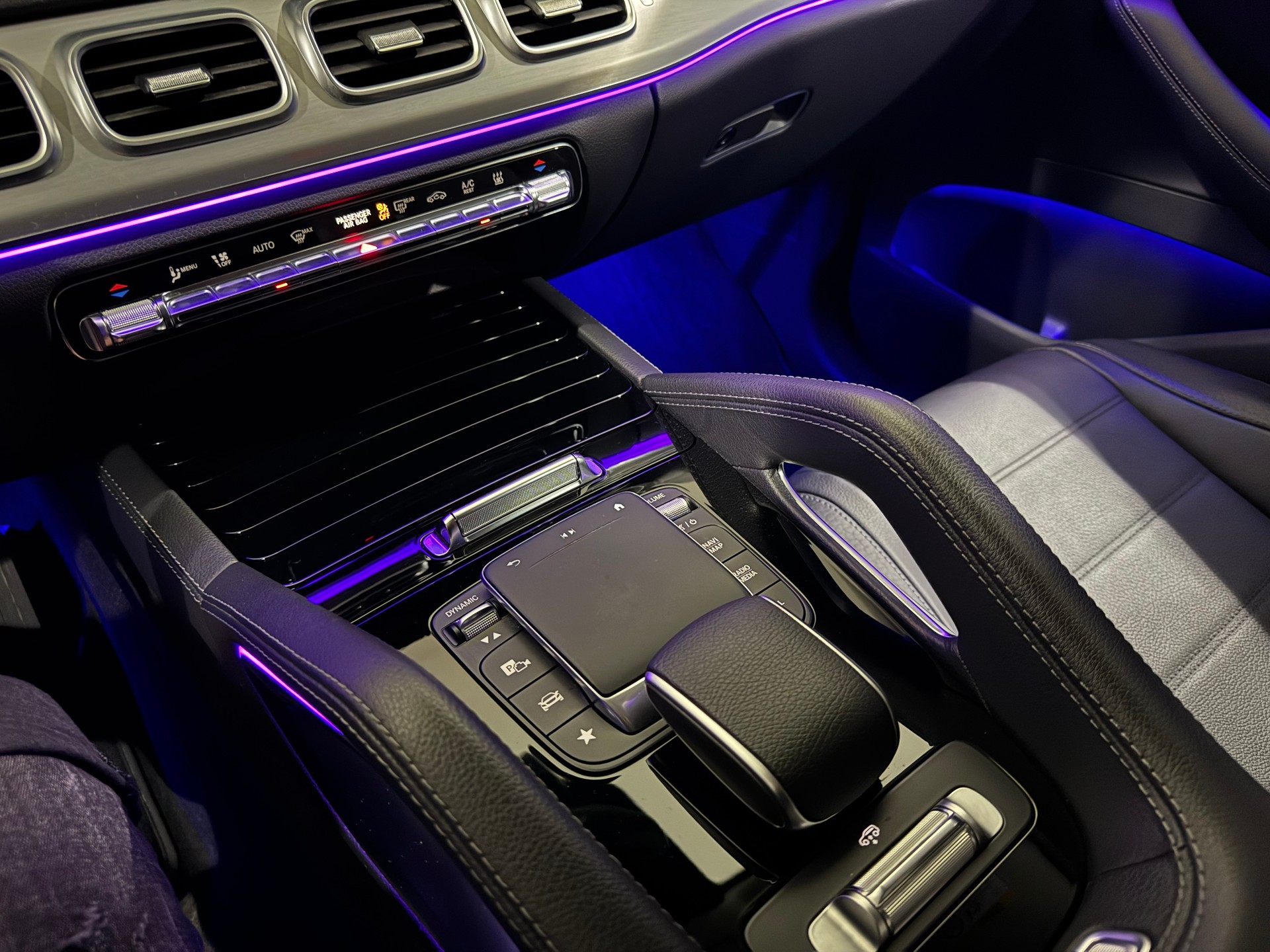MERCEDES-BENZ GLE Coupé 350 d 4Matic+ 9G-Tronic | CH | AHK 3500Kg |-image-15