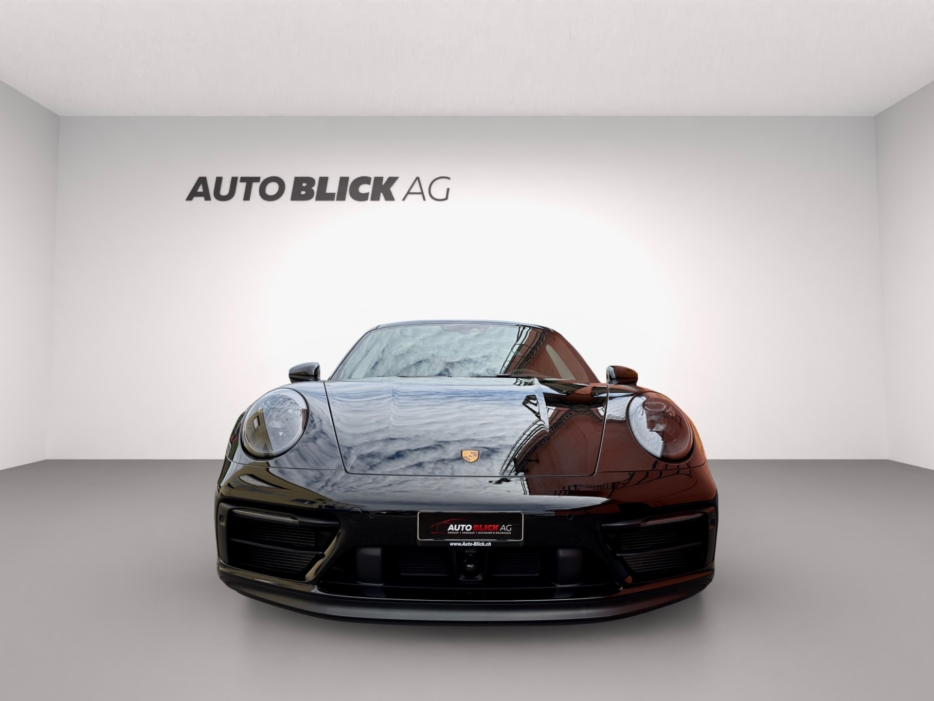PORSCHE 911 Carrera GTS-showroom-element-2