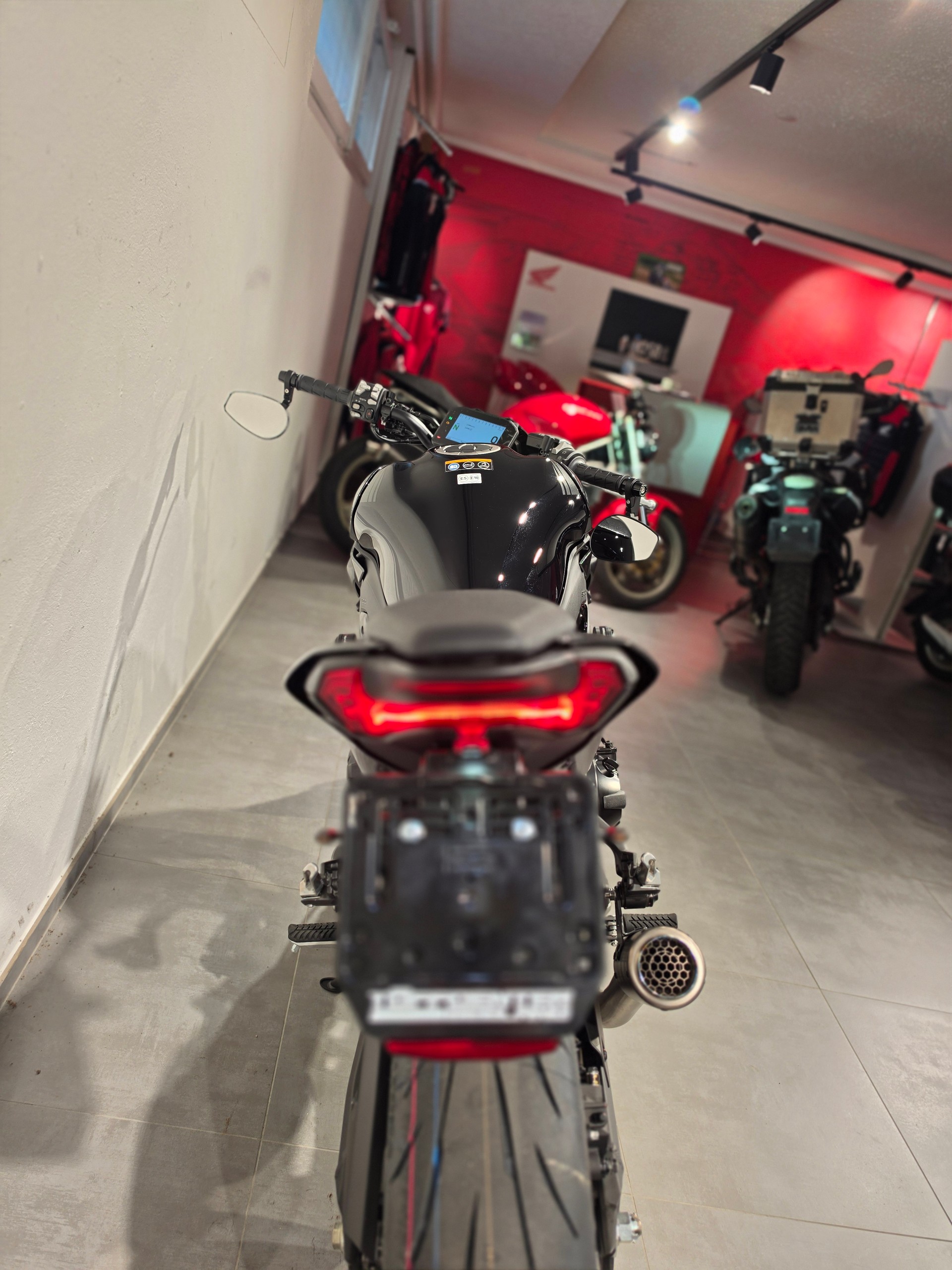 KAWASAKI Z 900 (70kW)-image-9
