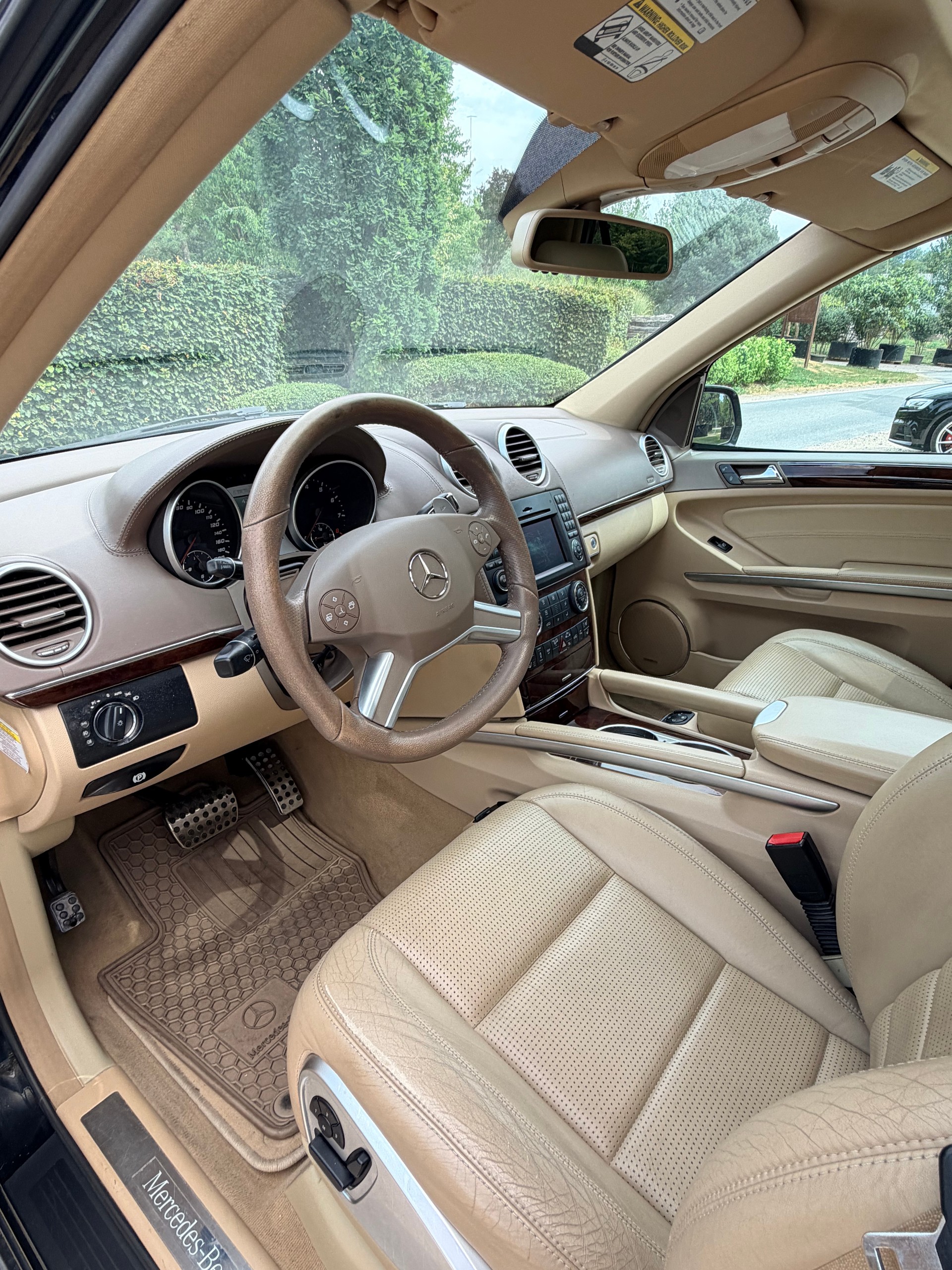 MERCEDES-BENZ ML 63 AMG 4Matic 7G-Tronic-image-5