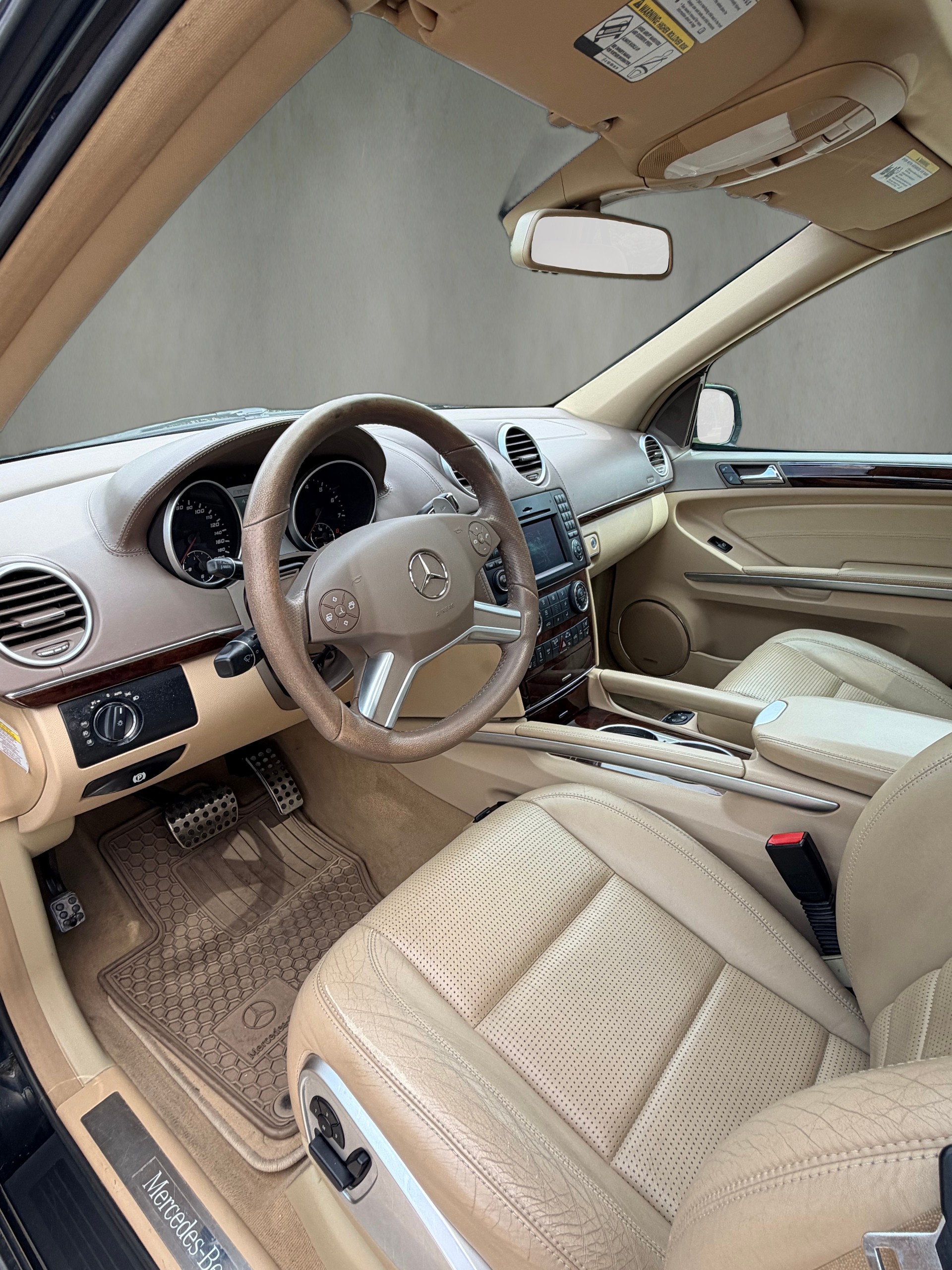 MERCEDES-BENZ ML 63 AMG 4Matic 7G-Tronic-image-5