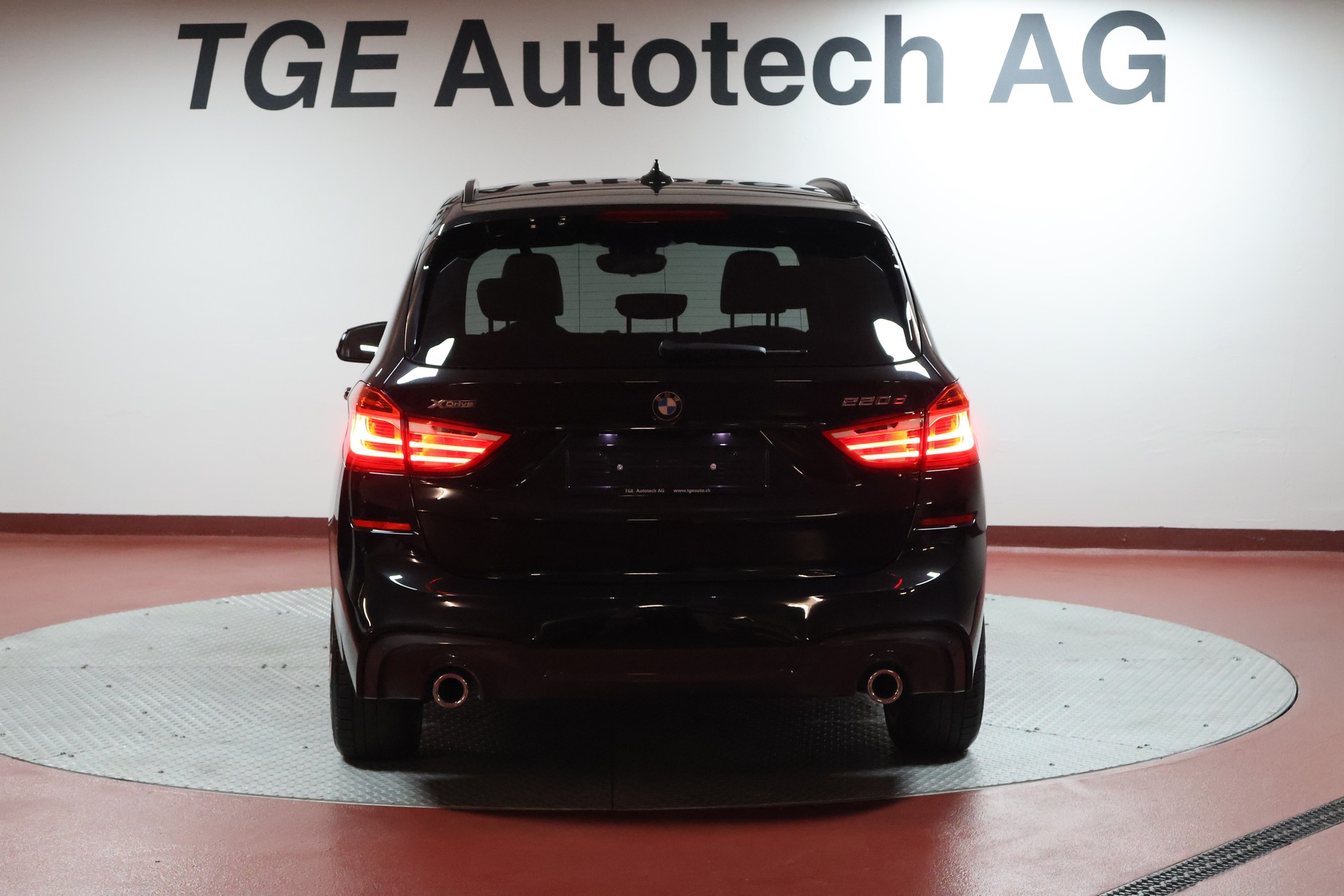 BMW 220d xDrive Gran Tourer Steptronic M Sport-image-21