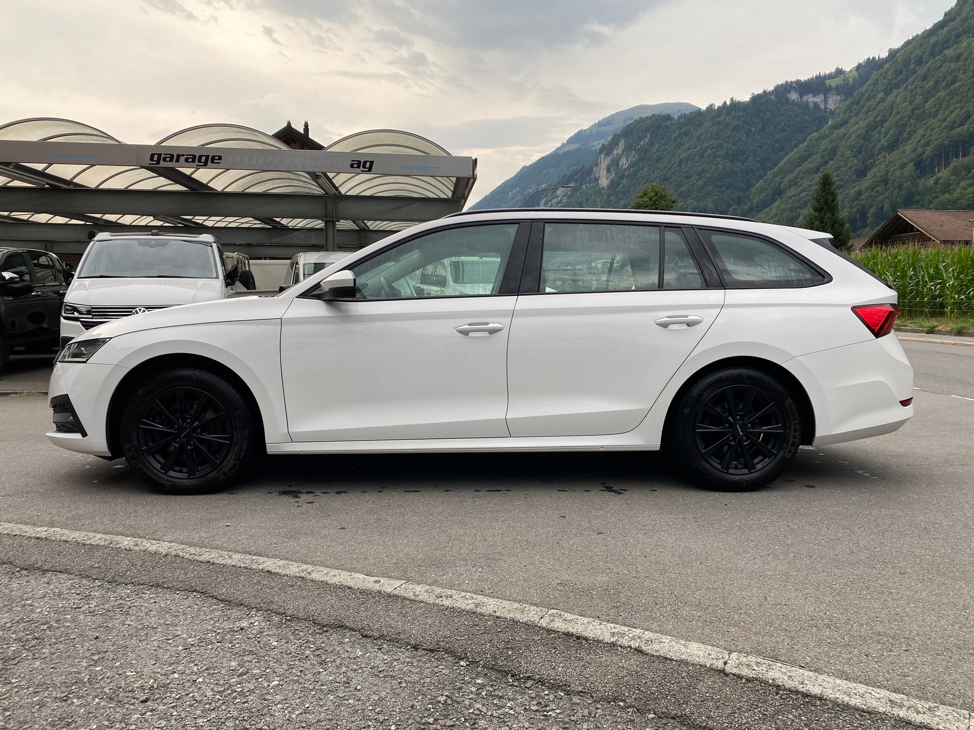 SKODA Octavia Combi 2.0 TDI DSG Ambition 4x4