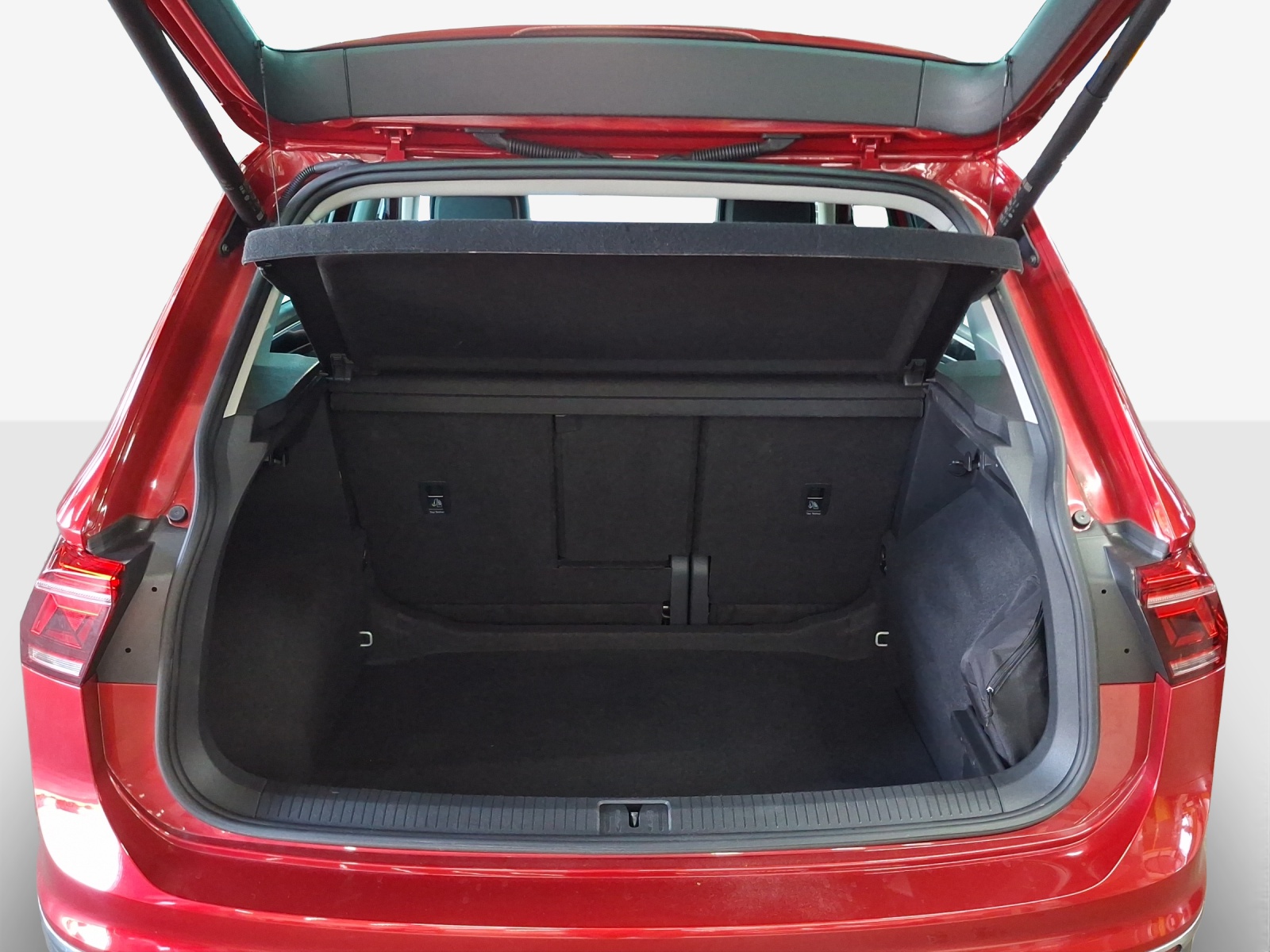 VW Tiguan 2.0TSI Elegance 4Motion DSG-image-12