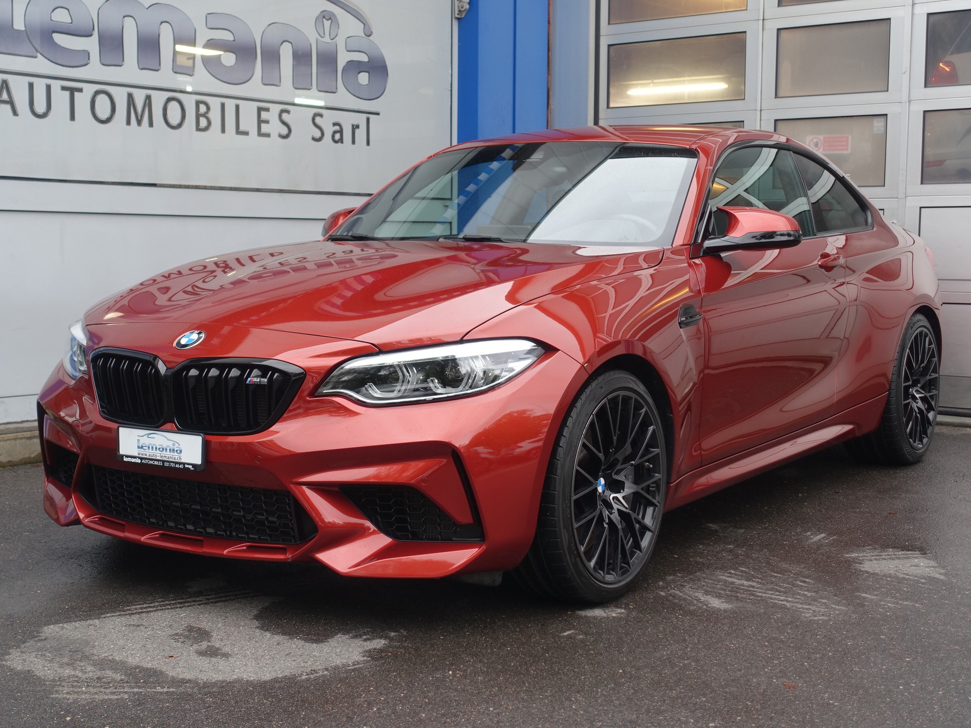BMW M2 Competition Drivelogic-showroom-element-1