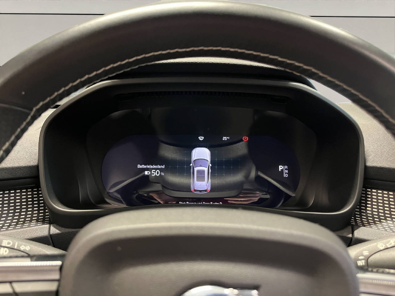VOLVO XC40 P8 Twin R-Design AWD-image-10