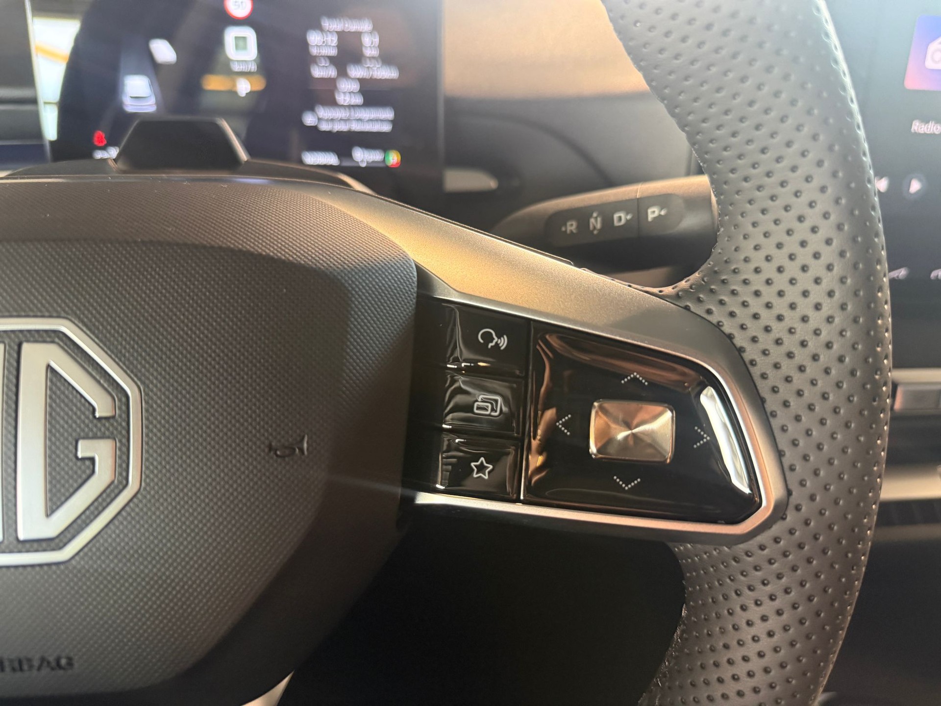 MG MG4 EV URBAN 54 kWh Premium-image-14